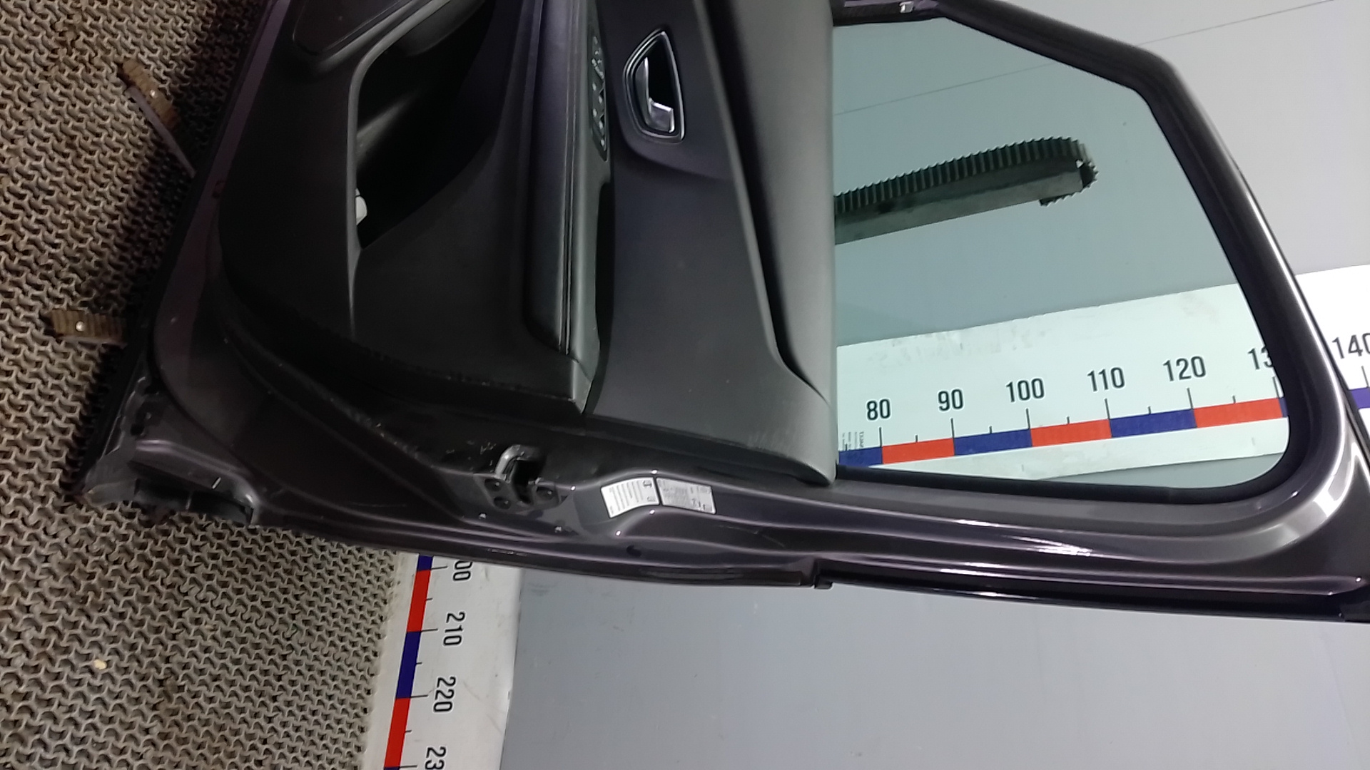 Дверь передняя правая