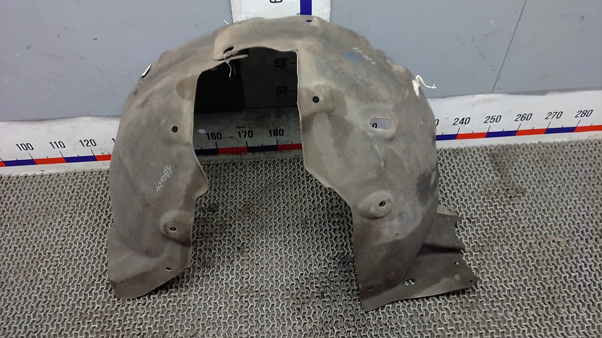 Локер передний левый