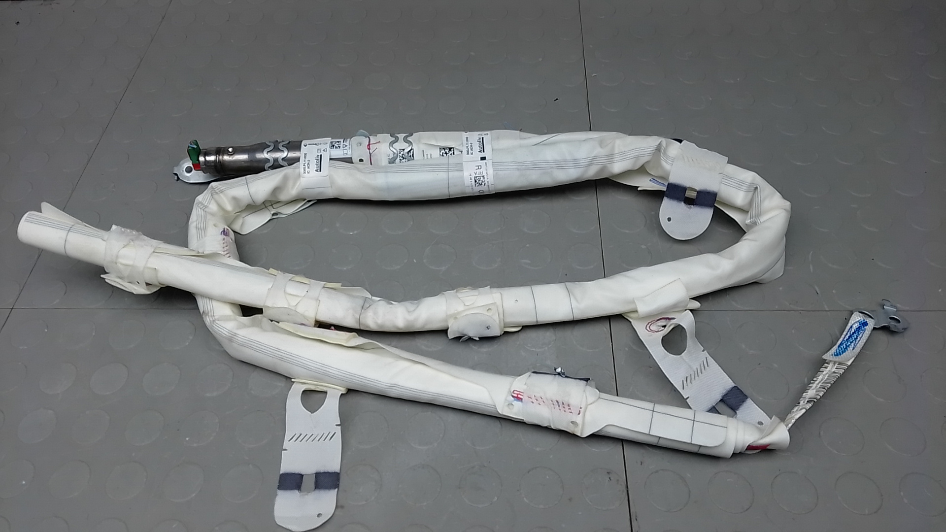 Подушка безопасности боковая (шторка)