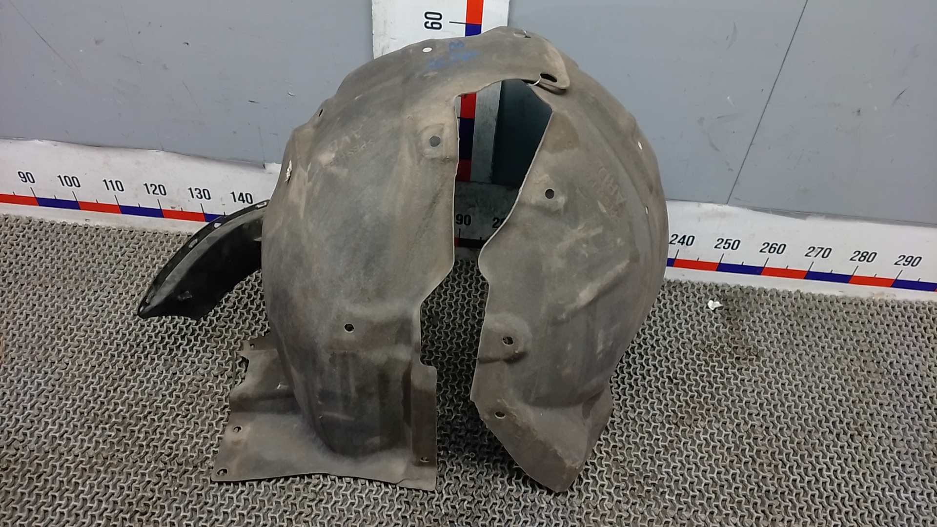 Локер передний правый