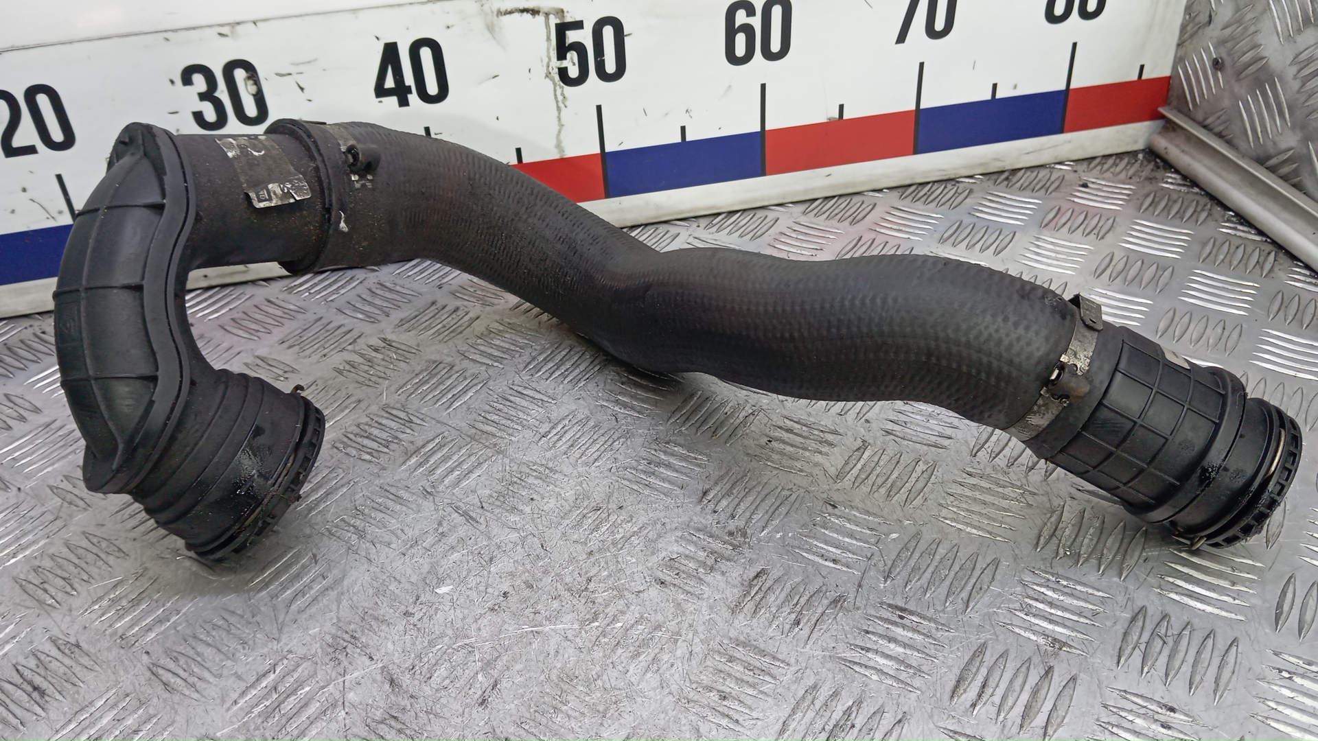 Патрубок интеркулера