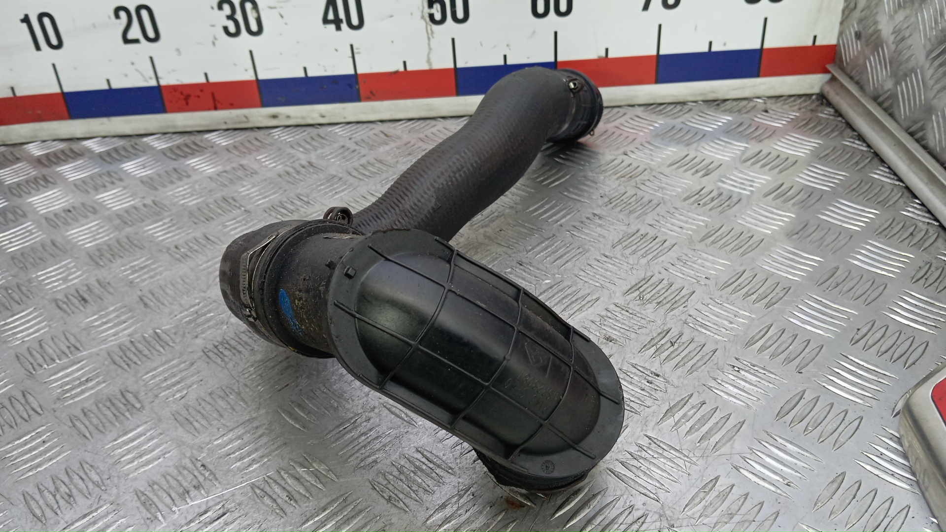 Патрубок интеркулера