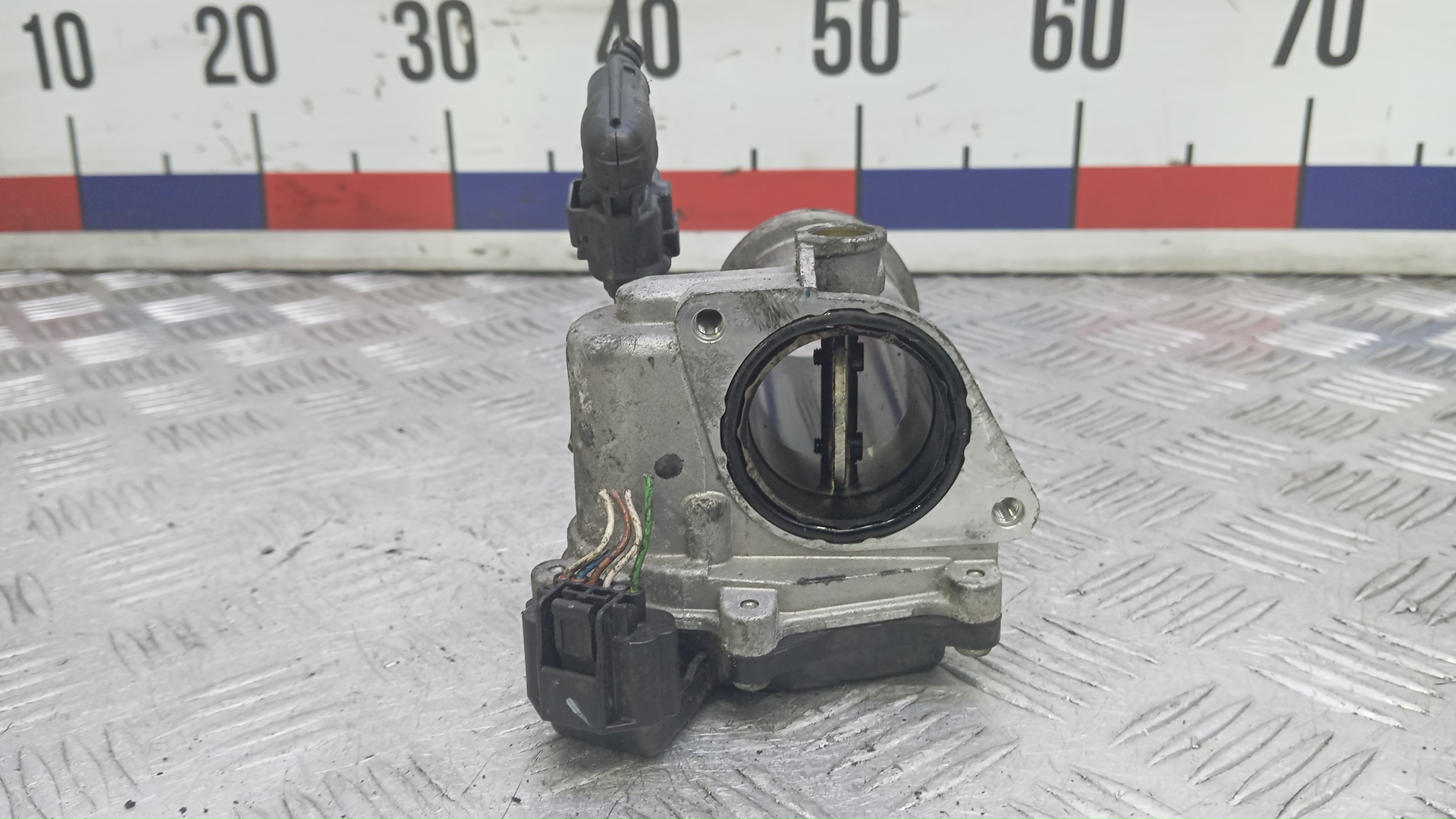 Заслонка дроссельная электрическая