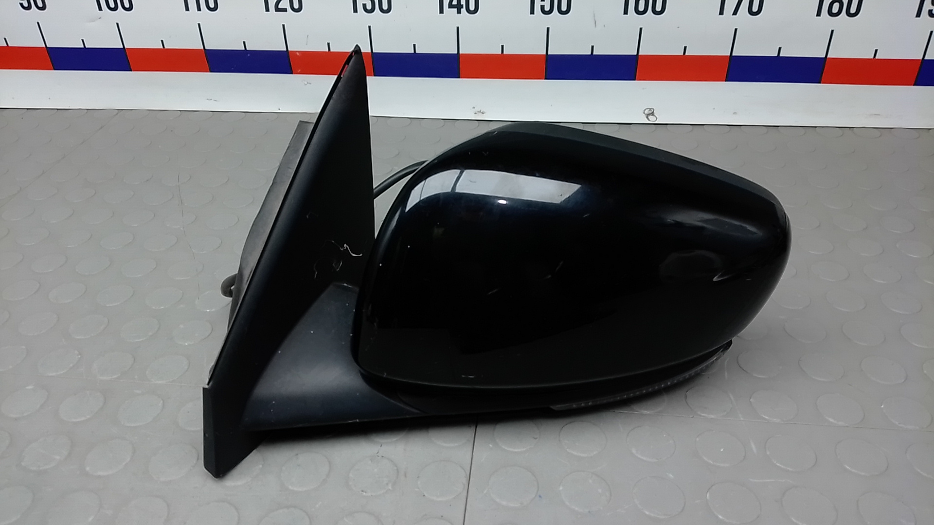 Зеркало левое электрическое