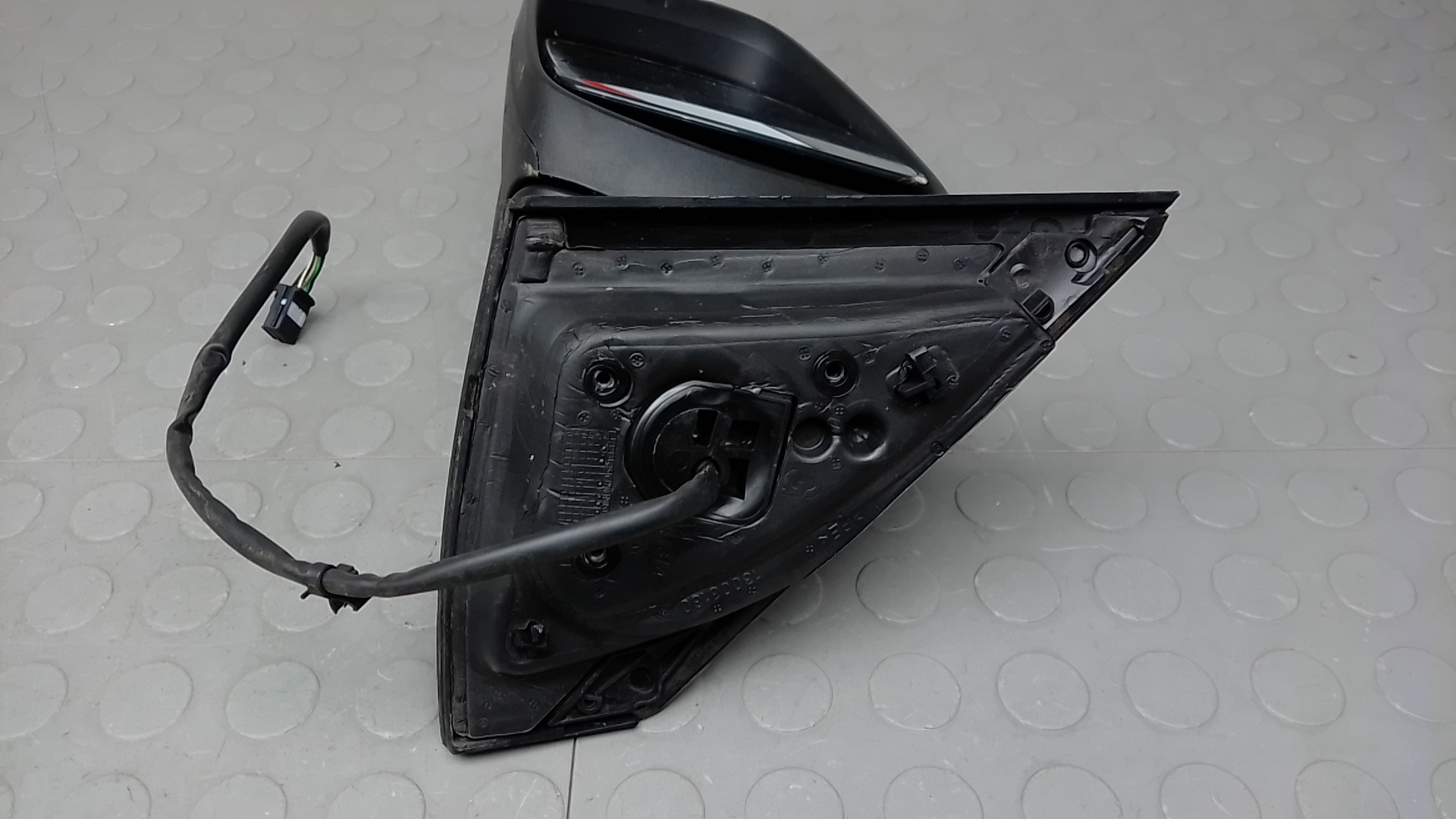 Зеркало левое электрическое