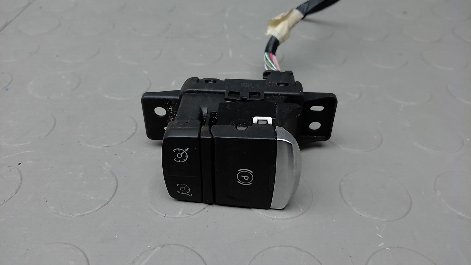 Рычаг стояночного тормоза