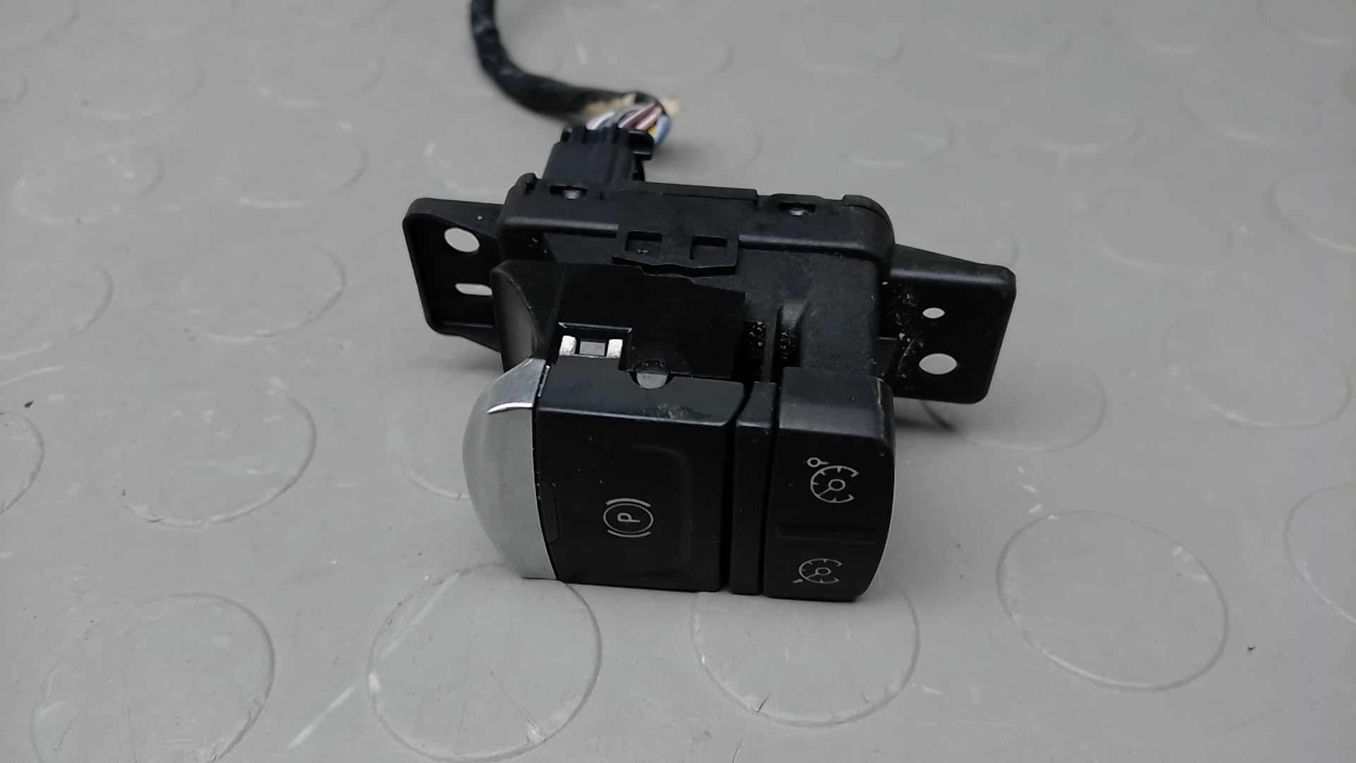 Рычаг стояночного тормоза