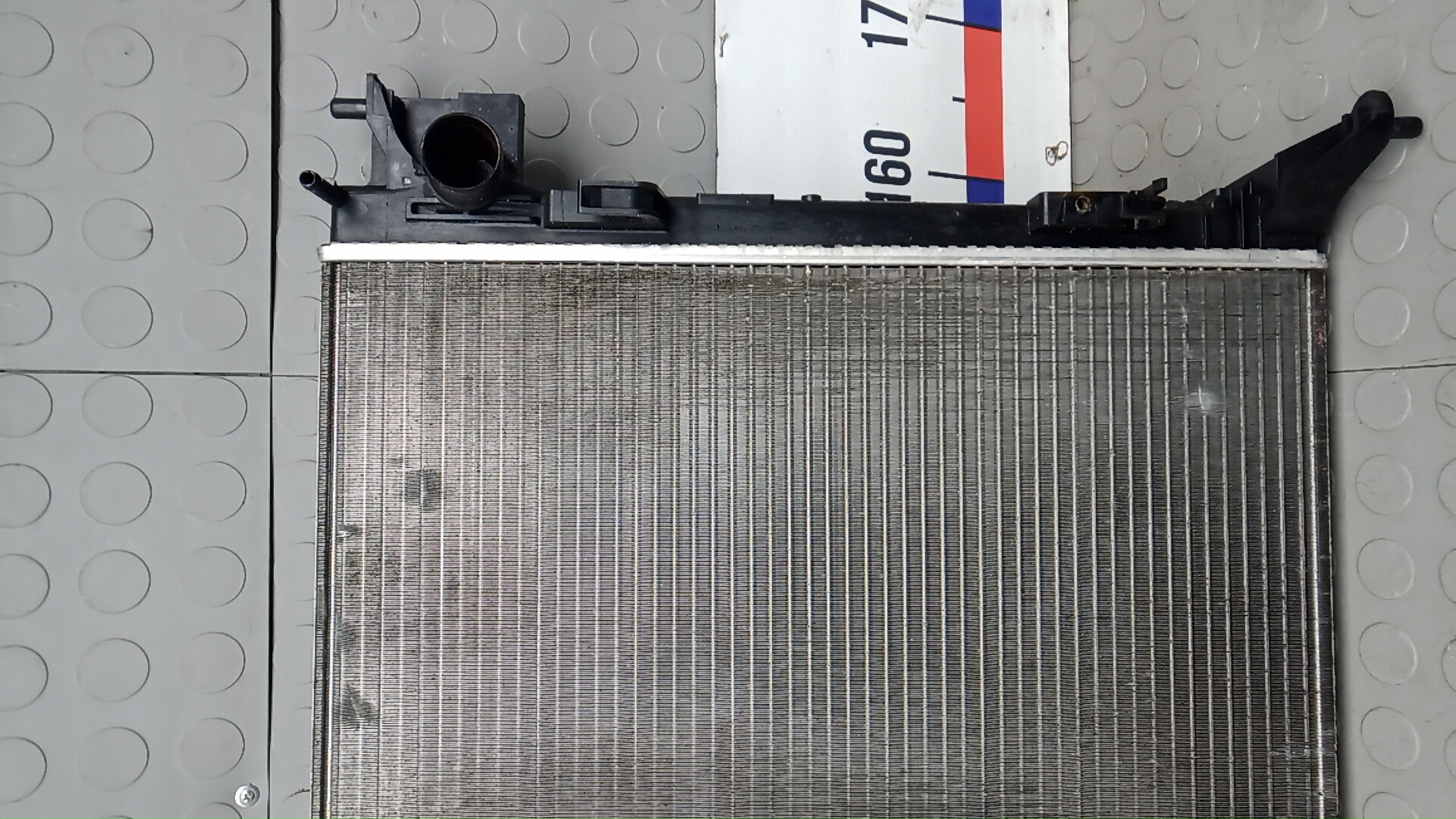 Радиатор охлаждения двигателя основной