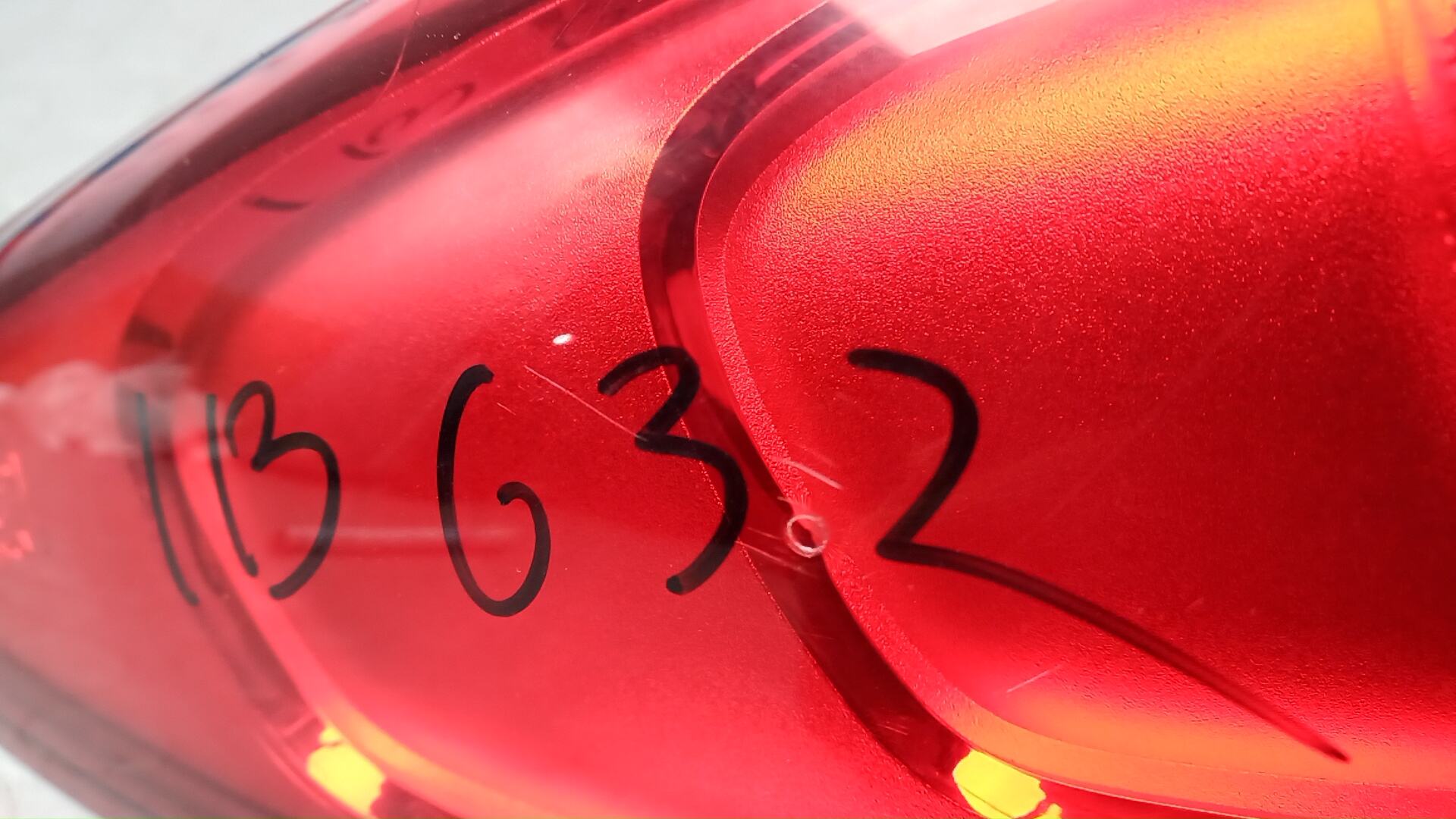 Фонарь задний левый