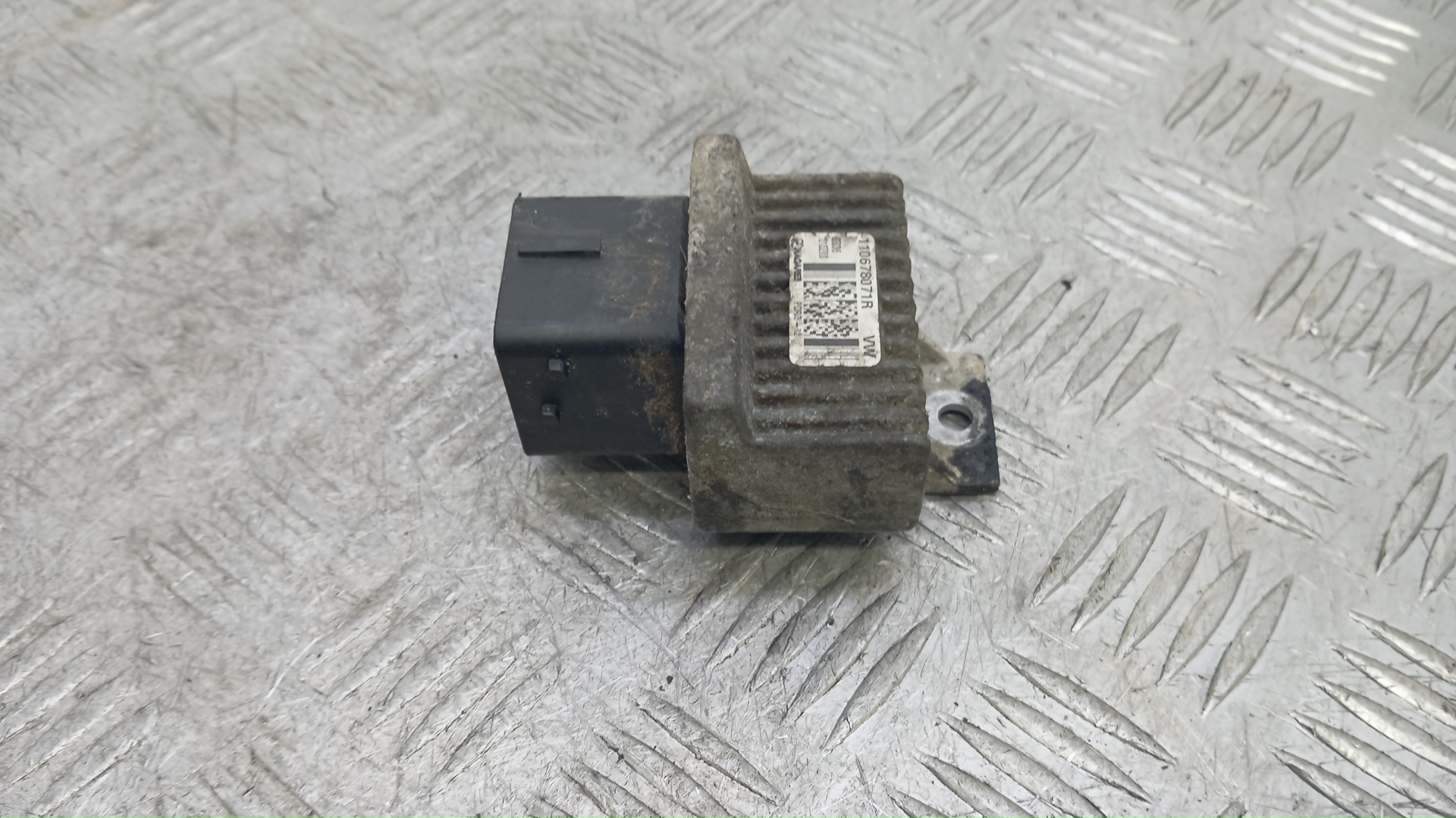 Реле свечей накала