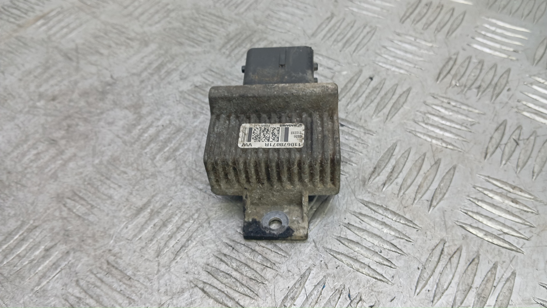 Реле свечей накала