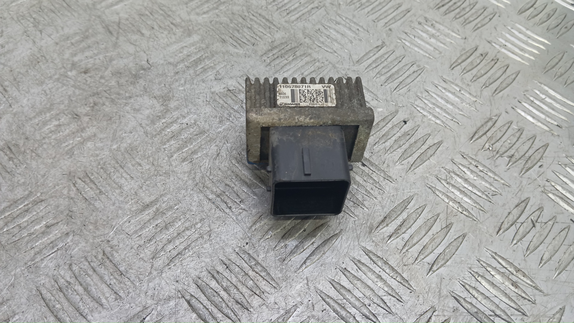 Реле свечей накала