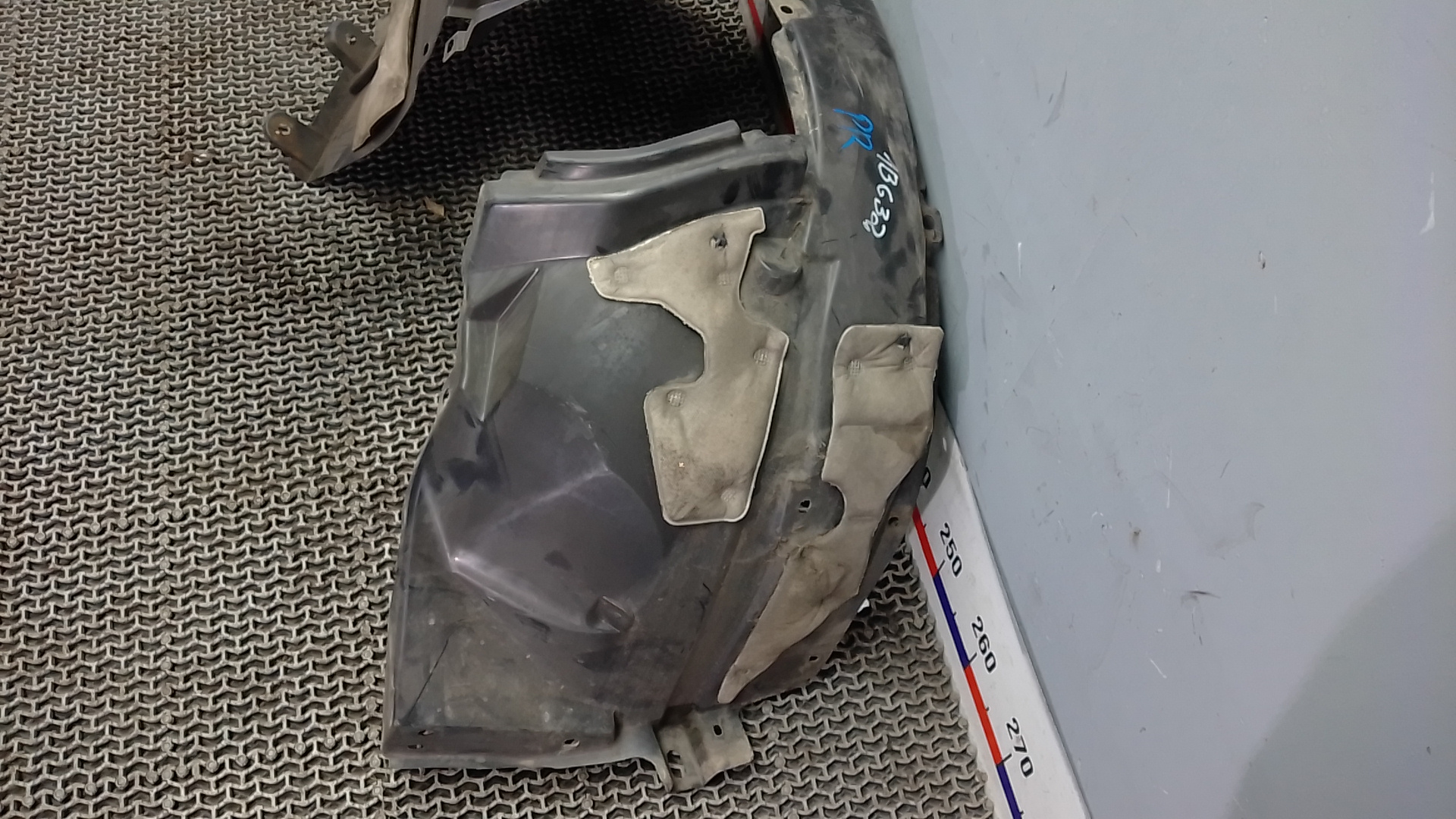 Локер передний правый