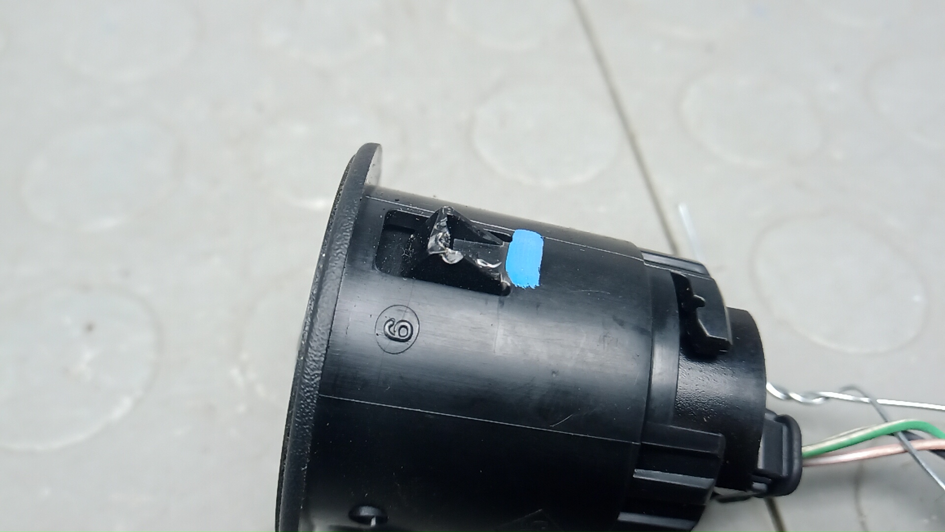 Кнопка запуска двигателя