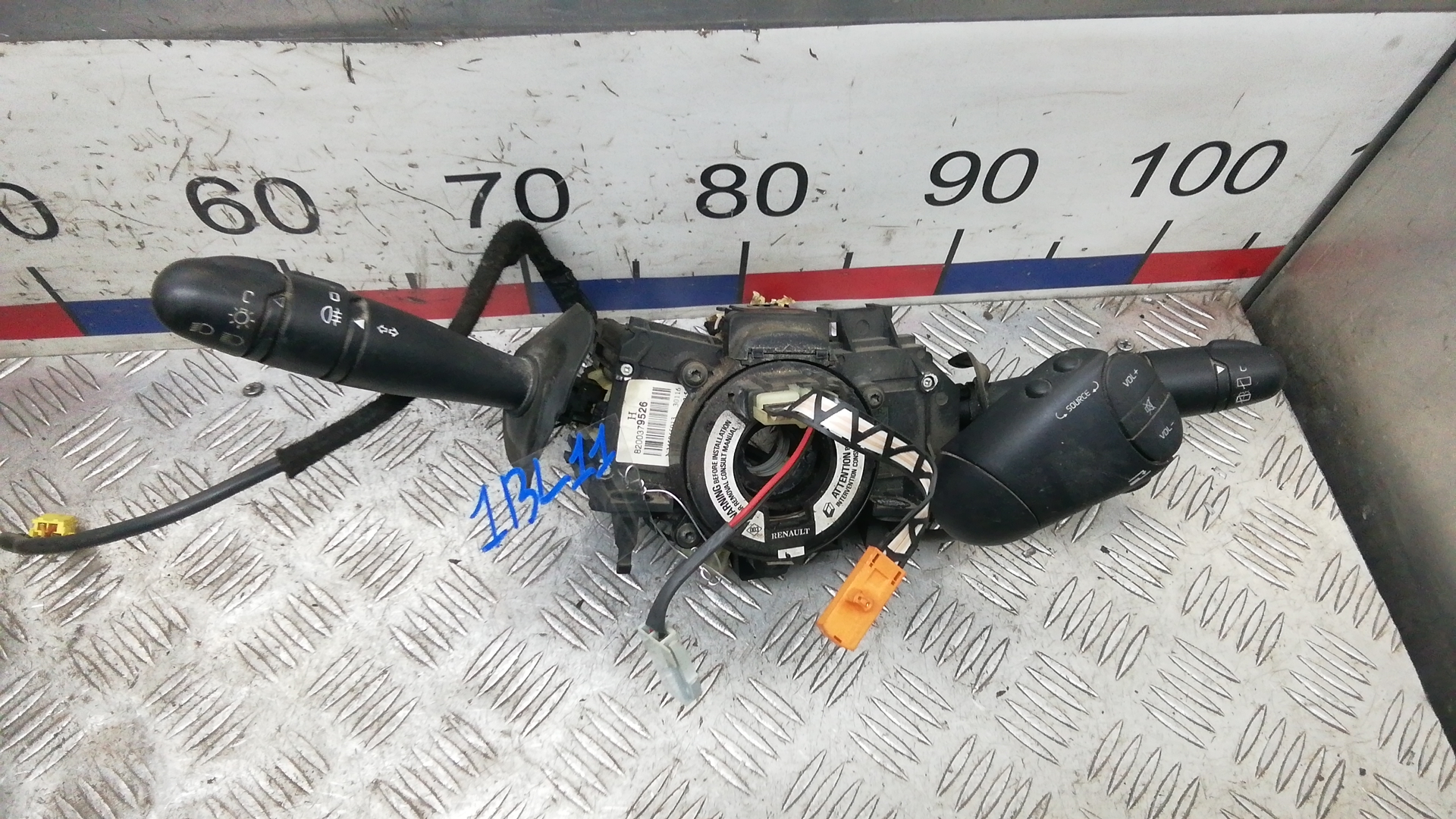 Переключатель подрулевой