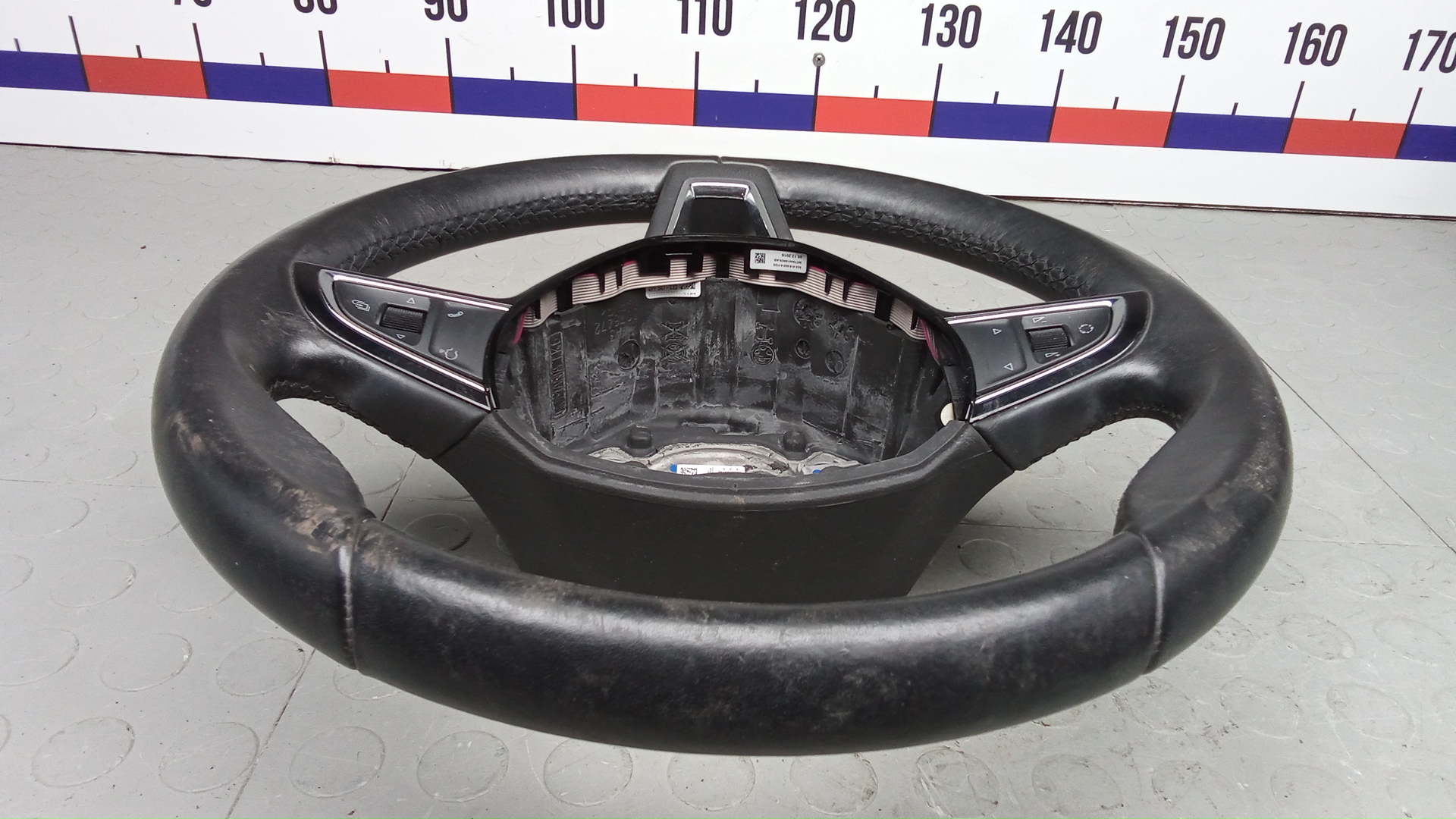 Рулевое колесо (руль)