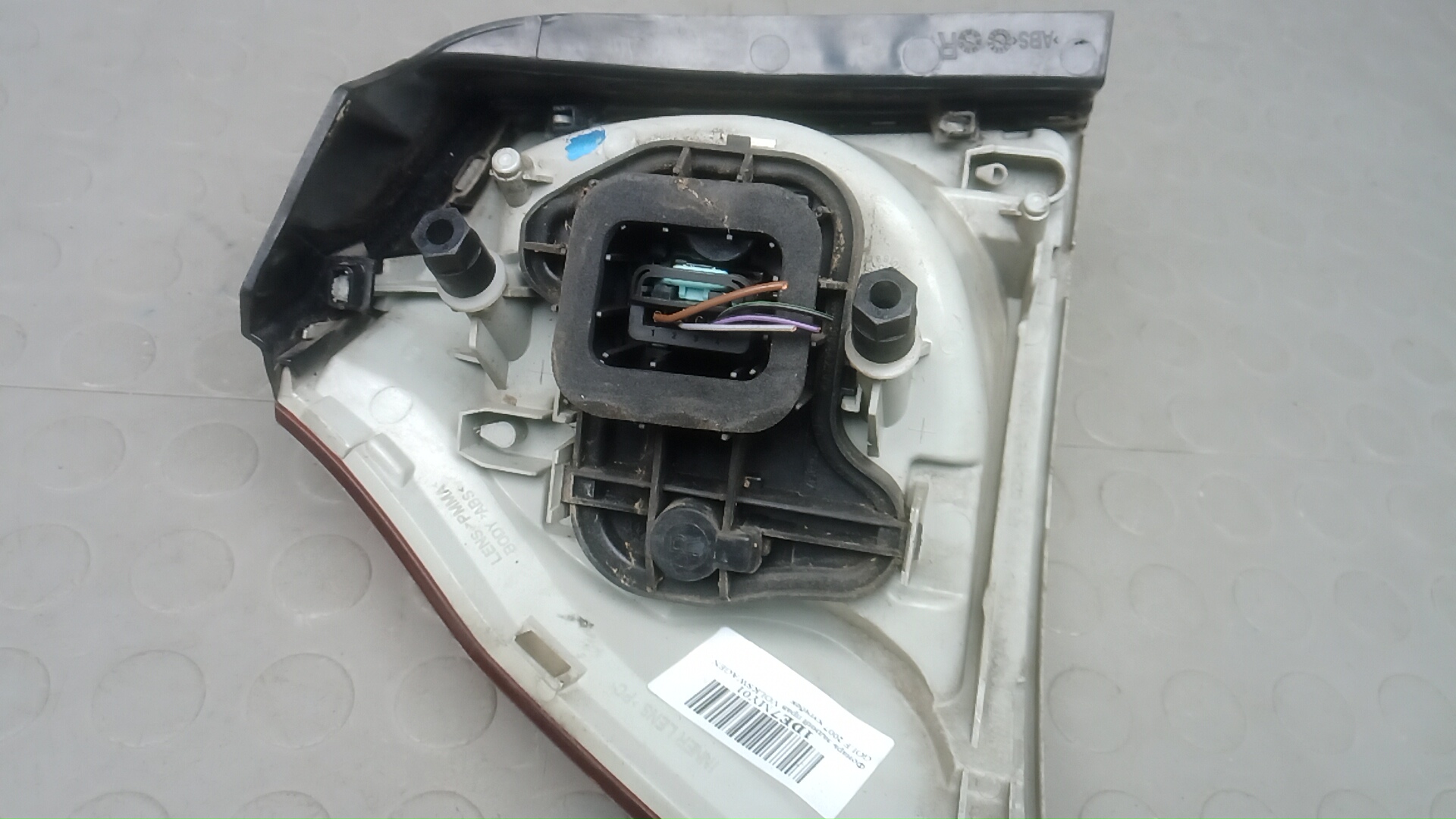 Фонарь задний правый