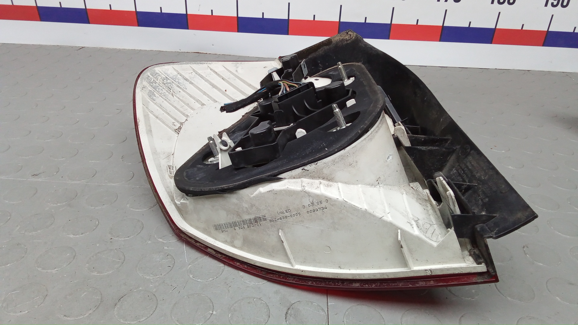 Фонарь задний правый