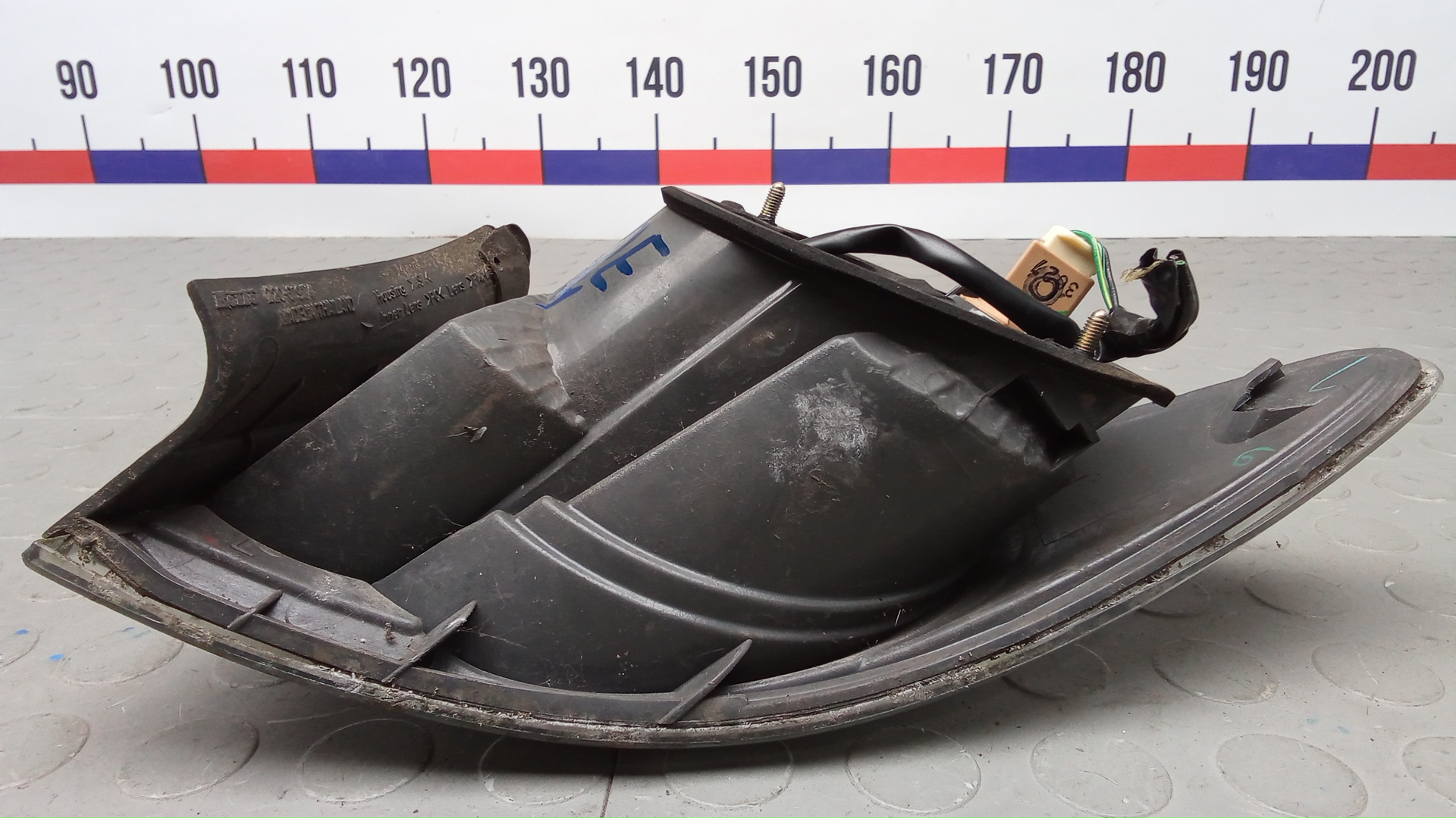 Фонарь задний левый