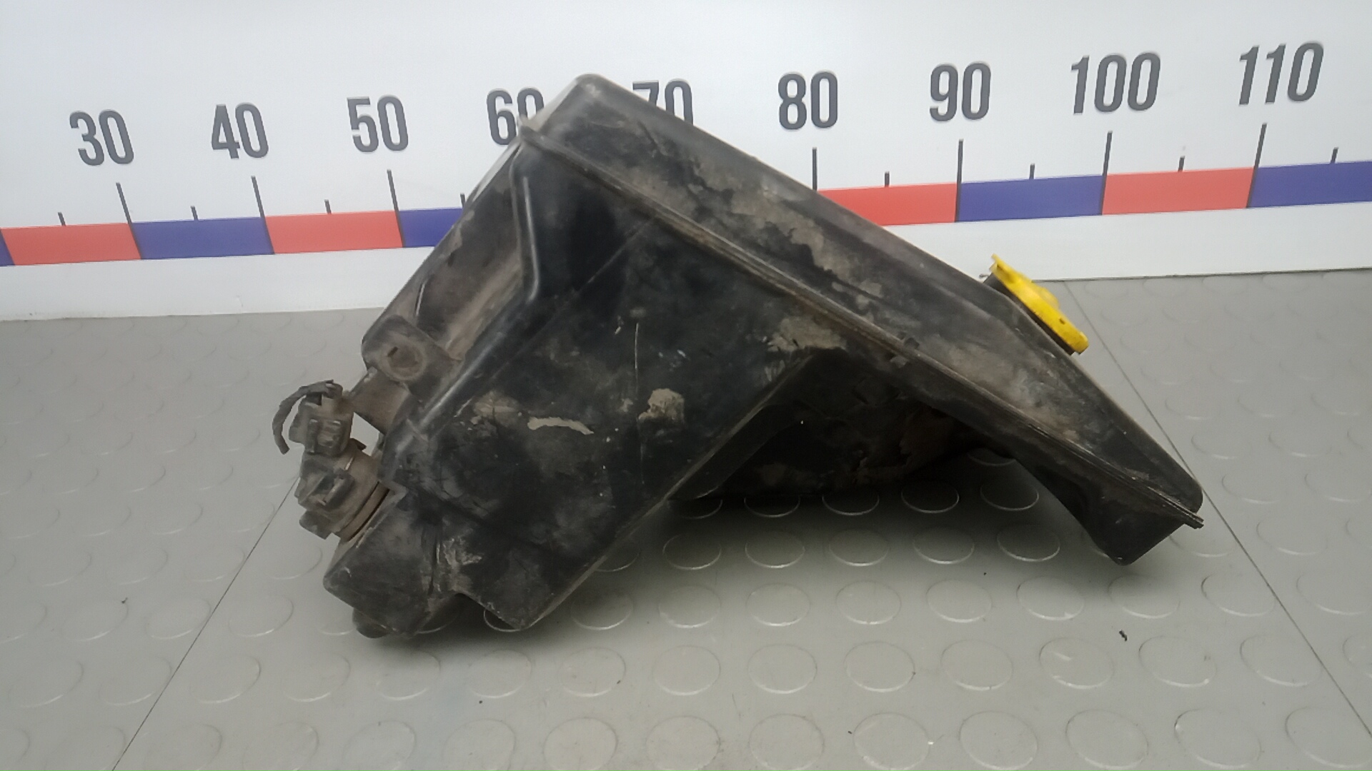 Бачок омывателя лобового стекла