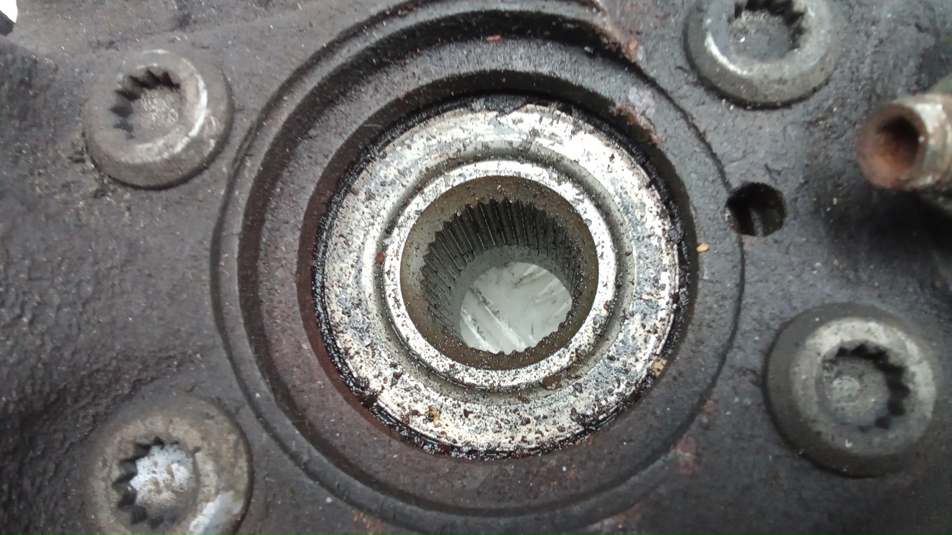 Ступица передняя