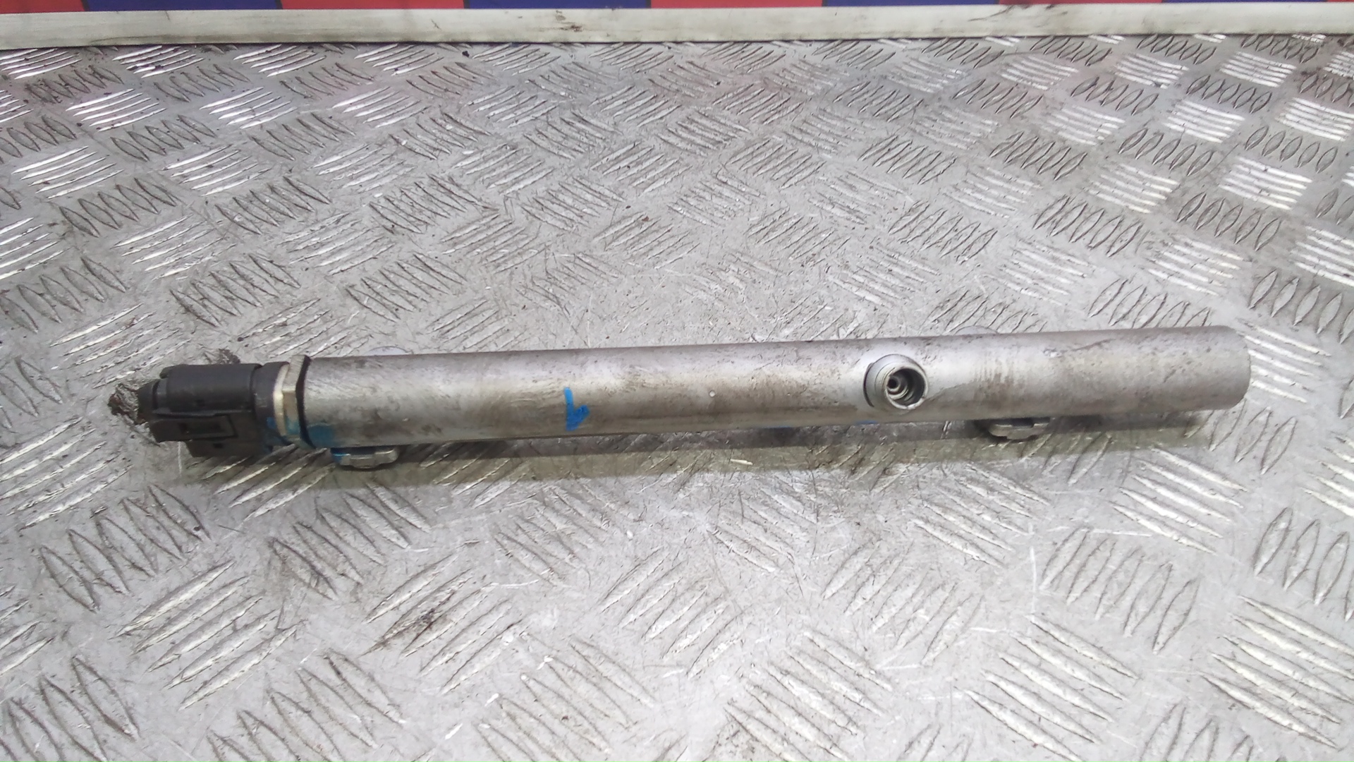 Рейка топливная (рампа)