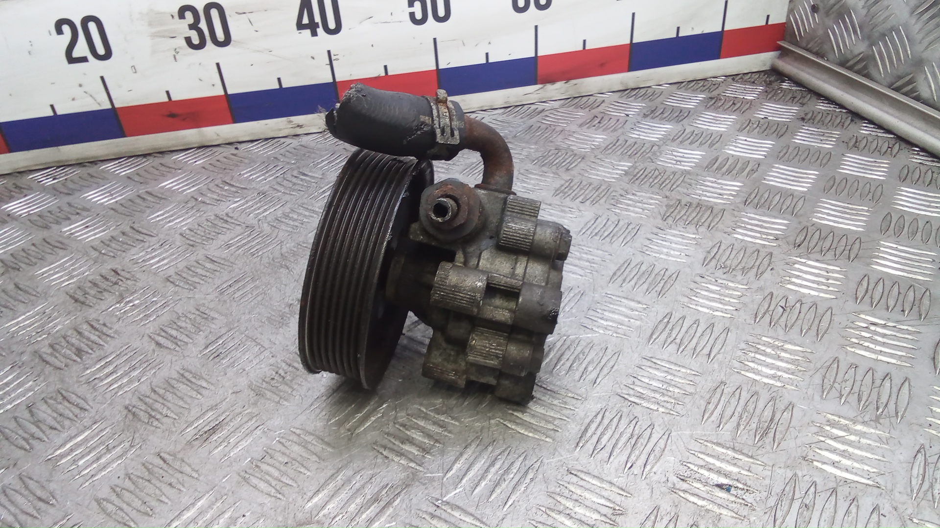 Насос ГУР (гидроусилитель руля)