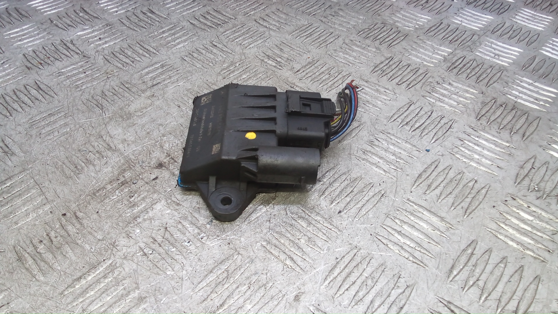 Реле свечей накала