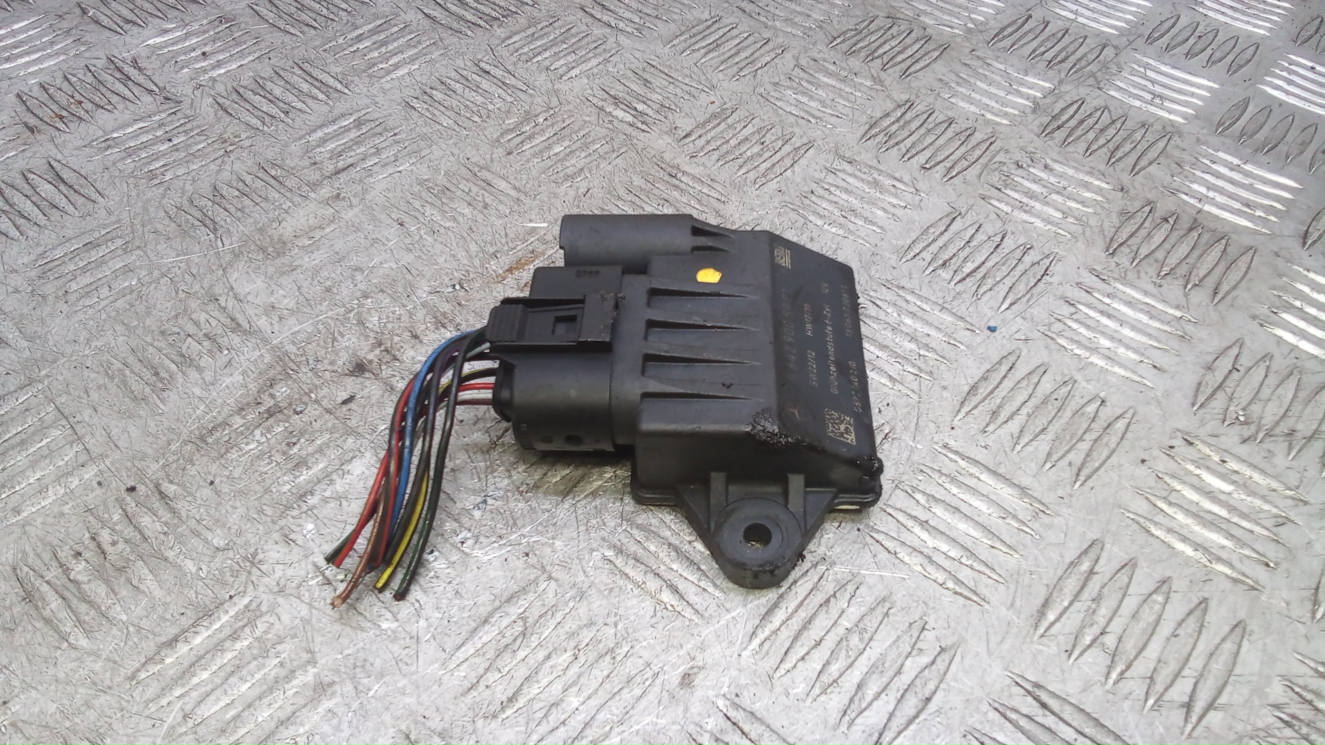 Реле свечей накала