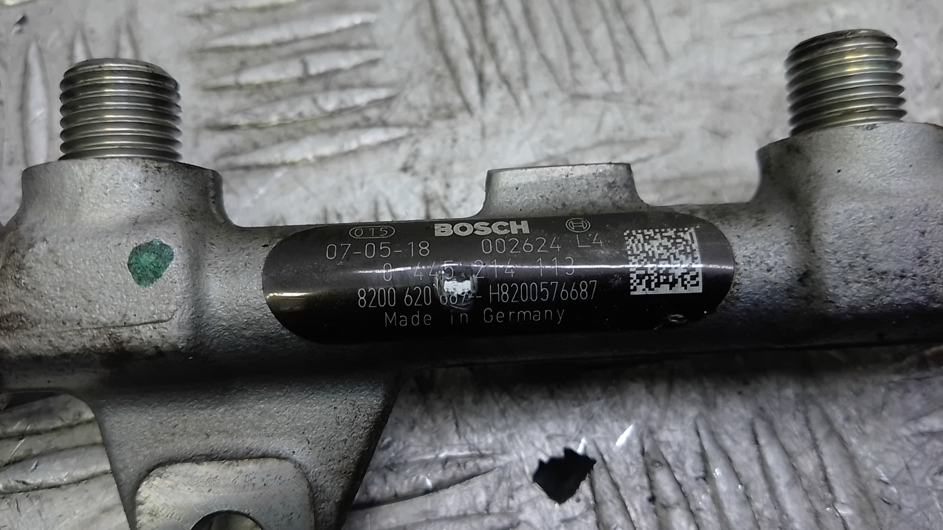 Рейка топливная (рампа)