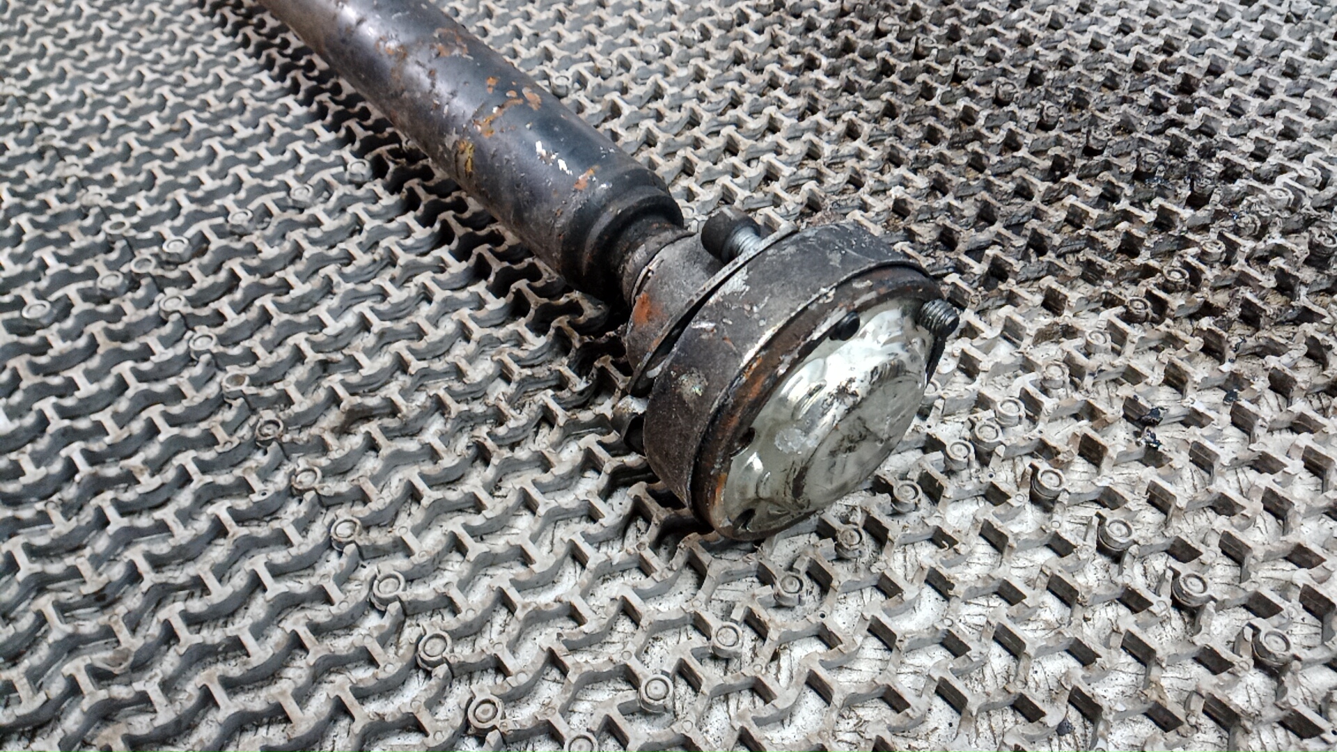 Вал карданный