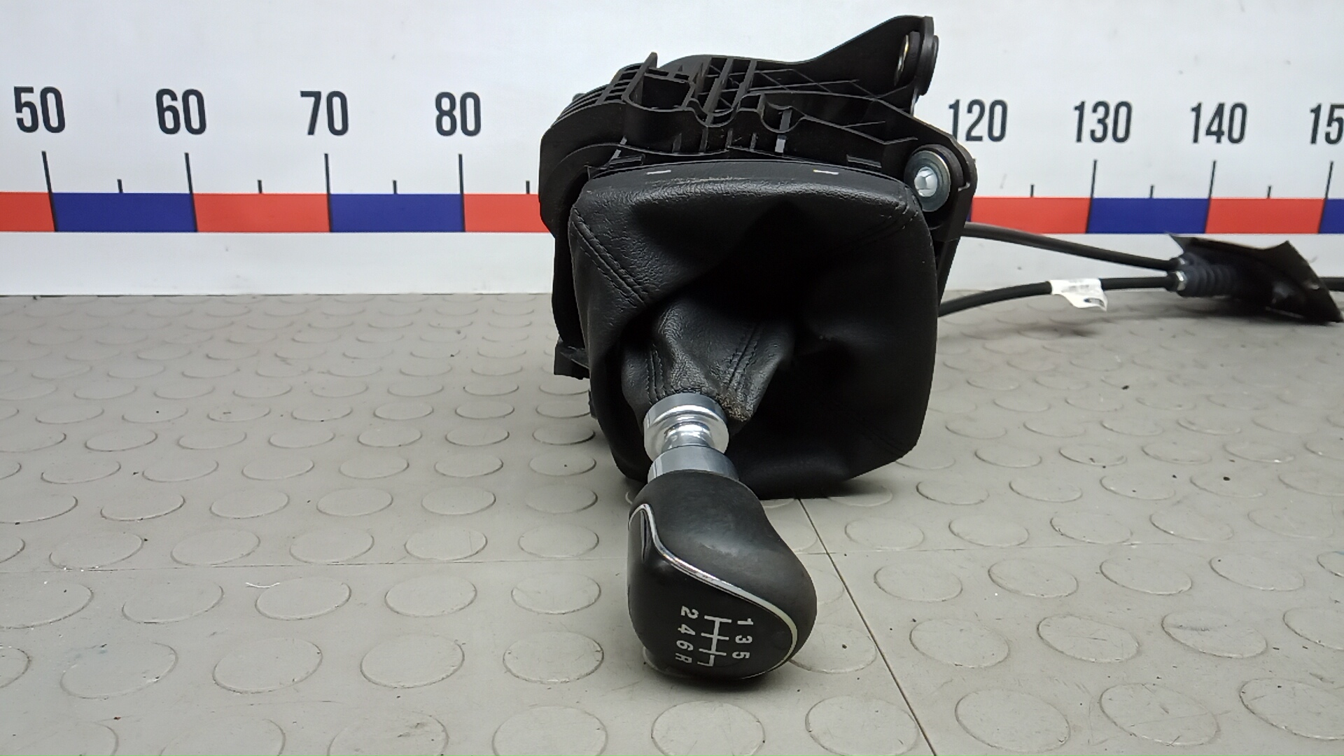 Кулиса МКПП / АКПП