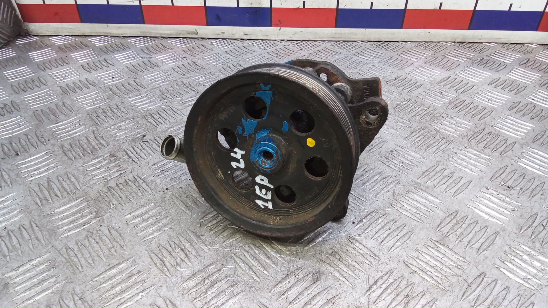 Насос ГУР (гидроусилитель руля)