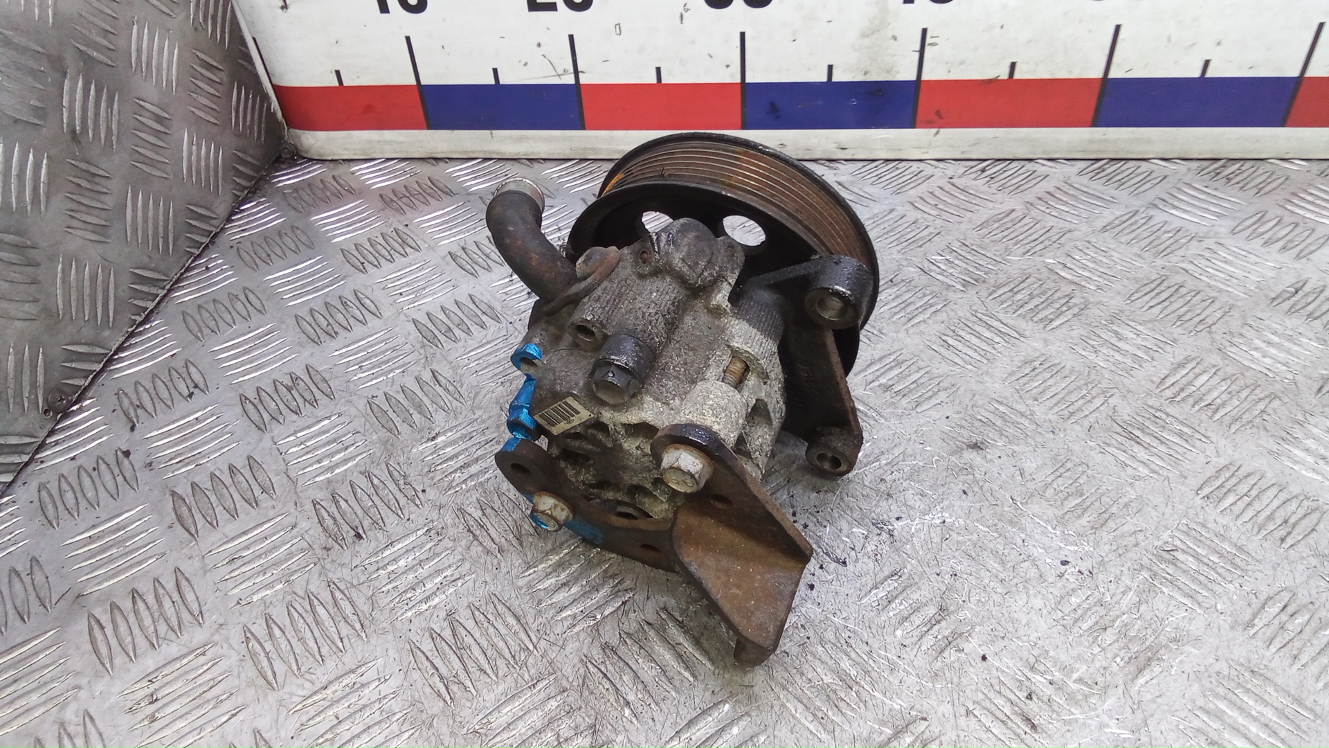 Насос ГУР (гидроусилитель руля)