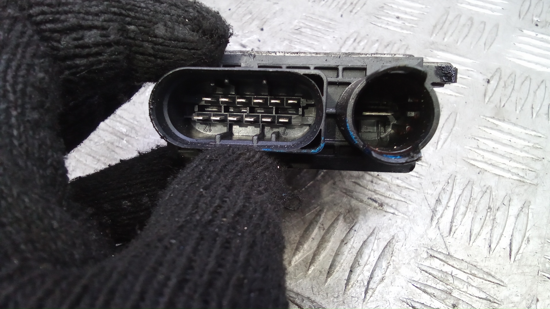 Реле свечей накала