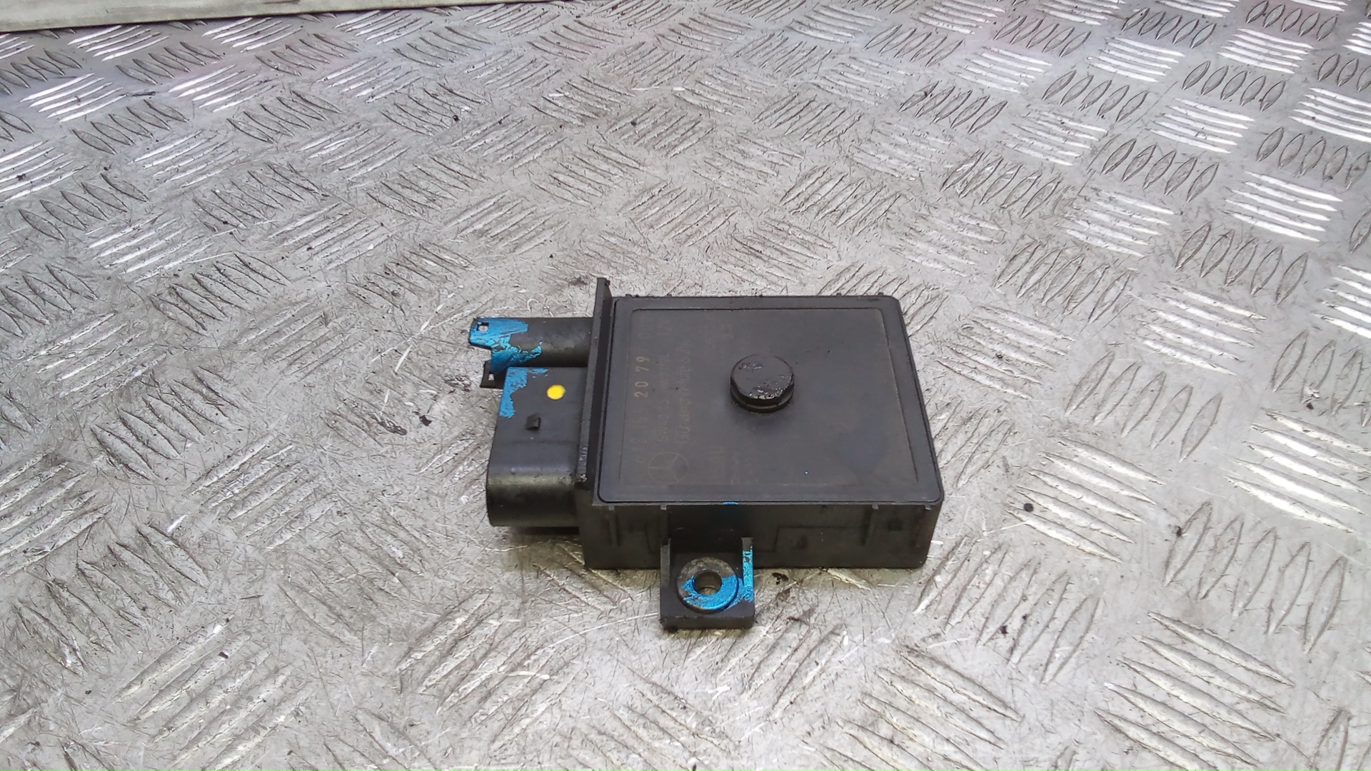 Реле свечей накала