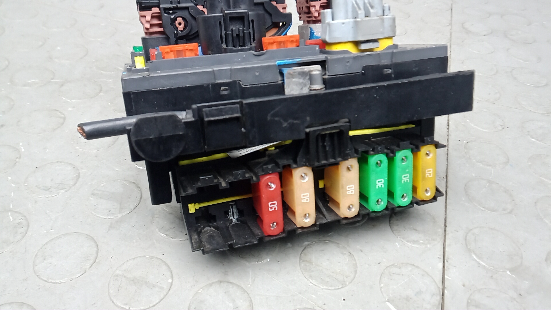 Блок предохранителей