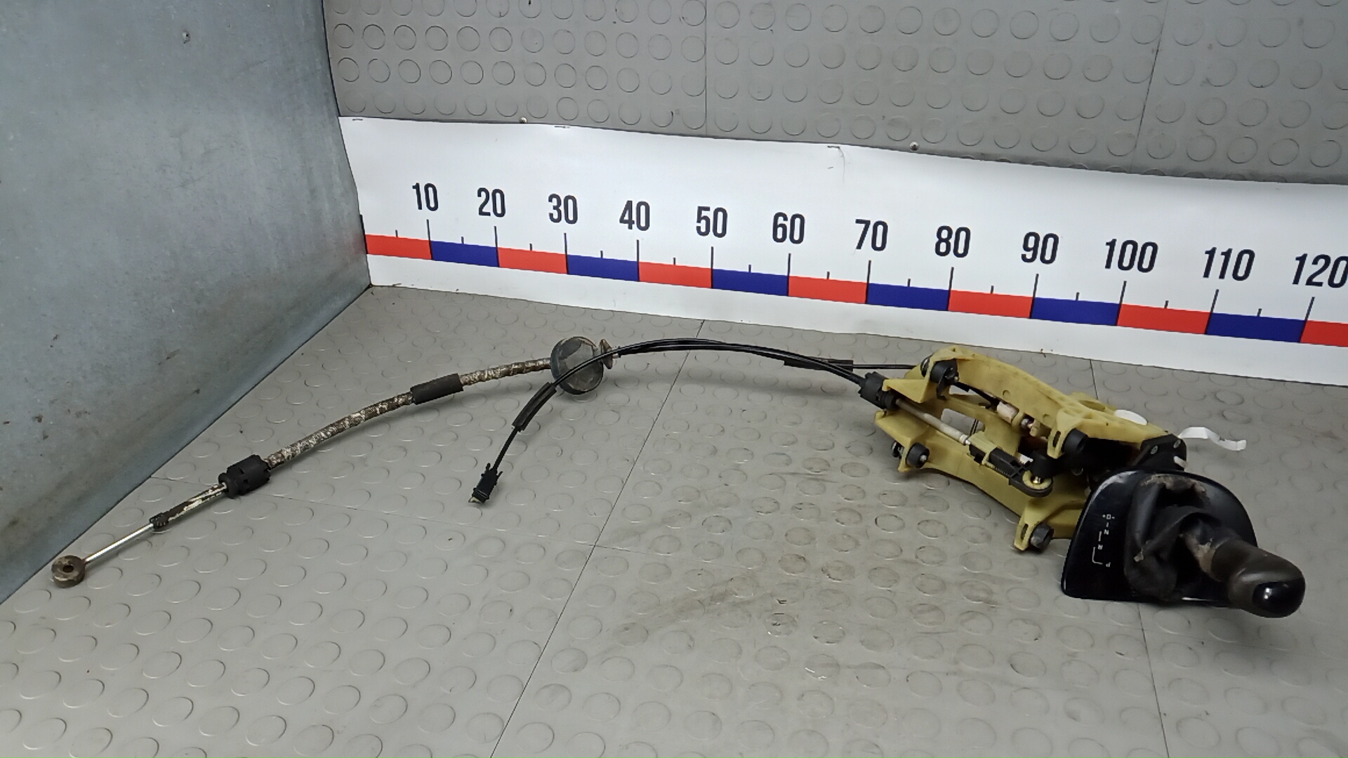 Кулиса МКПП / АКПП