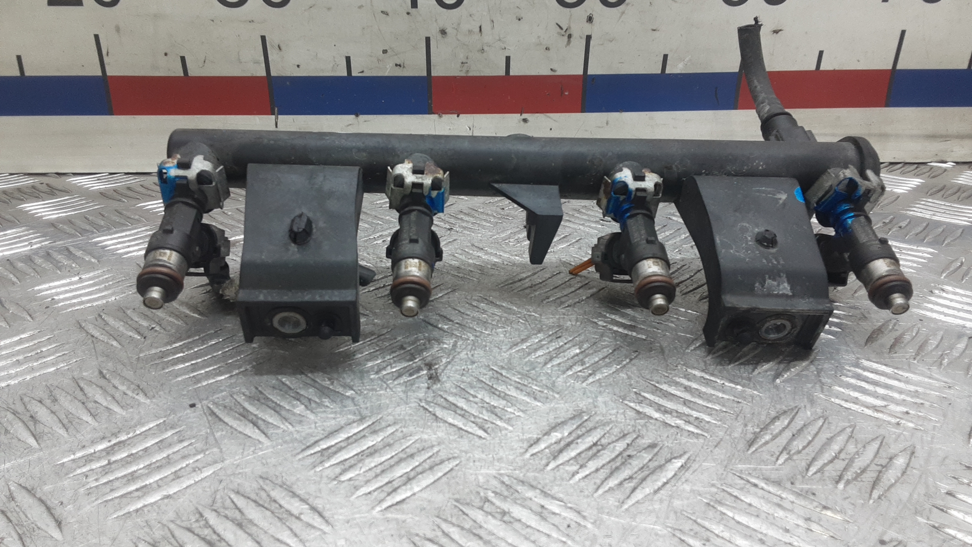 Рейка топливная (рампа)