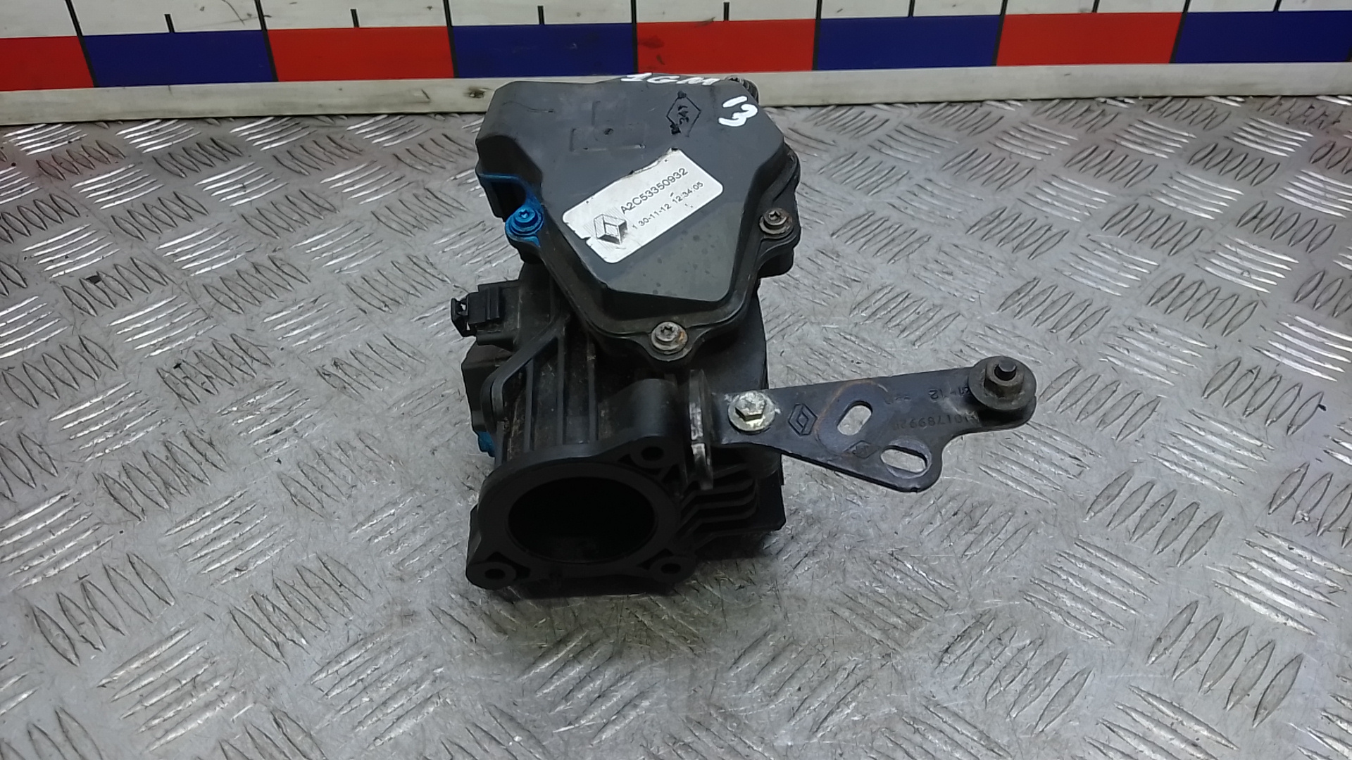 Заслонка дроссельная электрическая