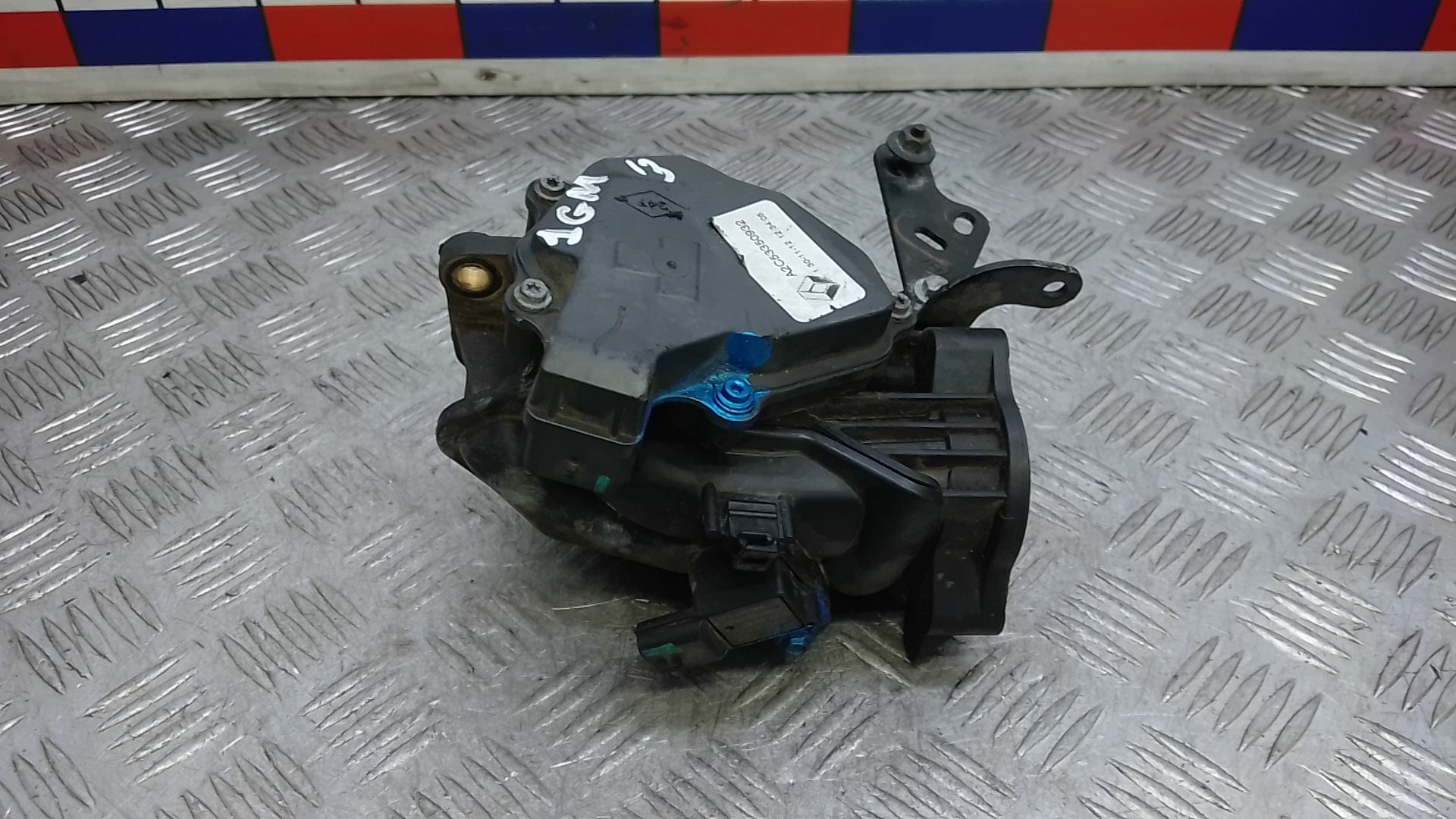 Заслонка дроссельная электрическая