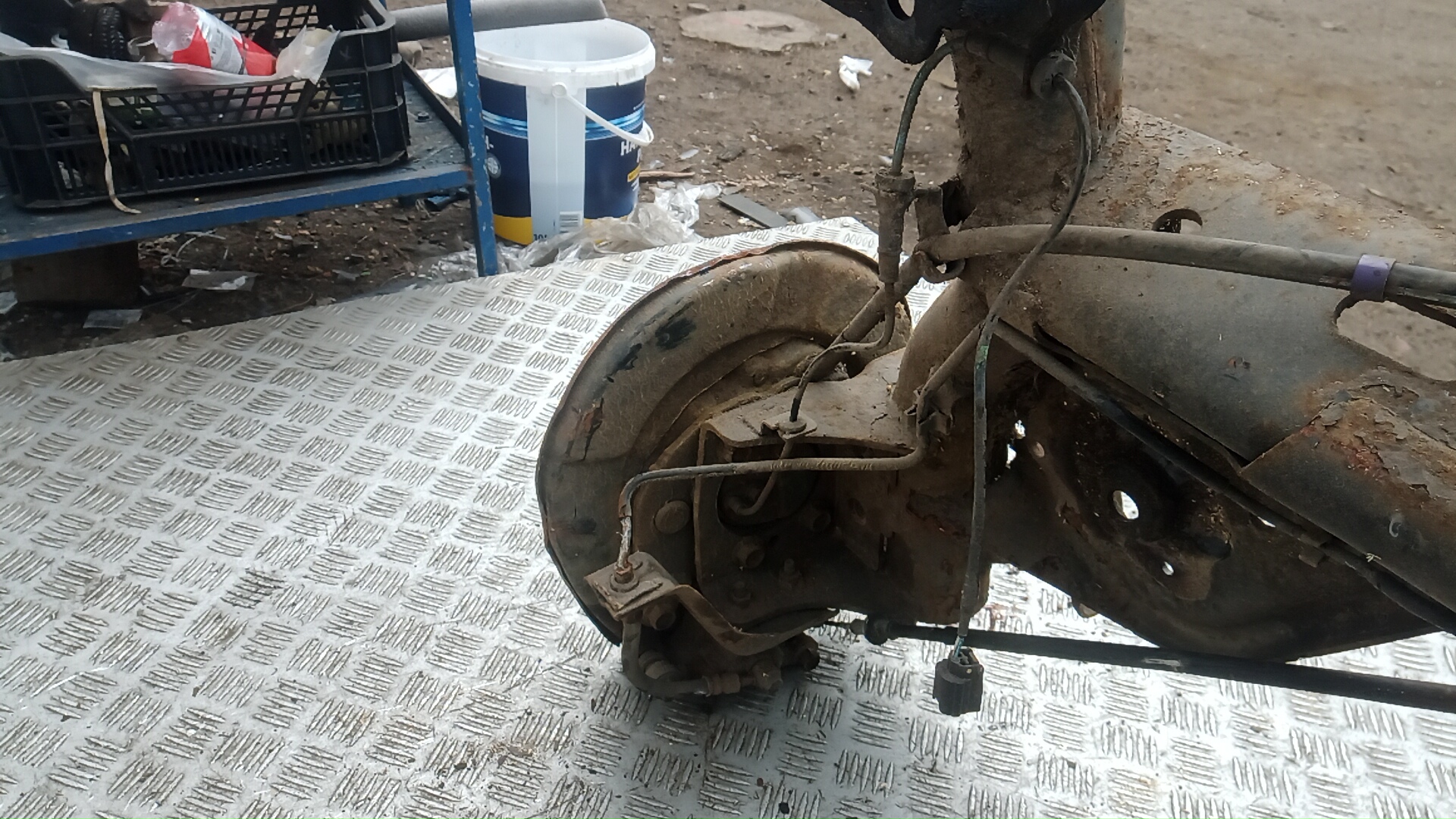 Балка задняя