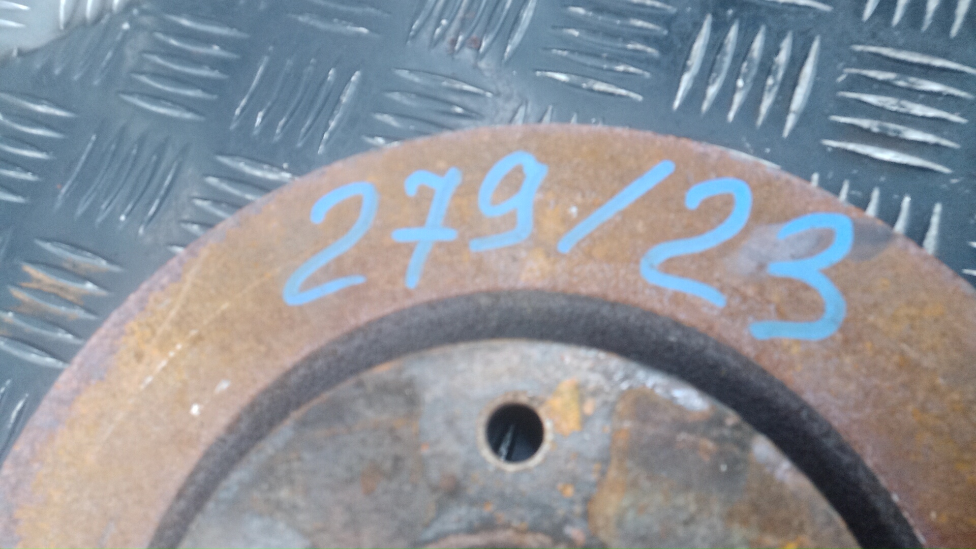 Диск тормозной передний вентилируемый