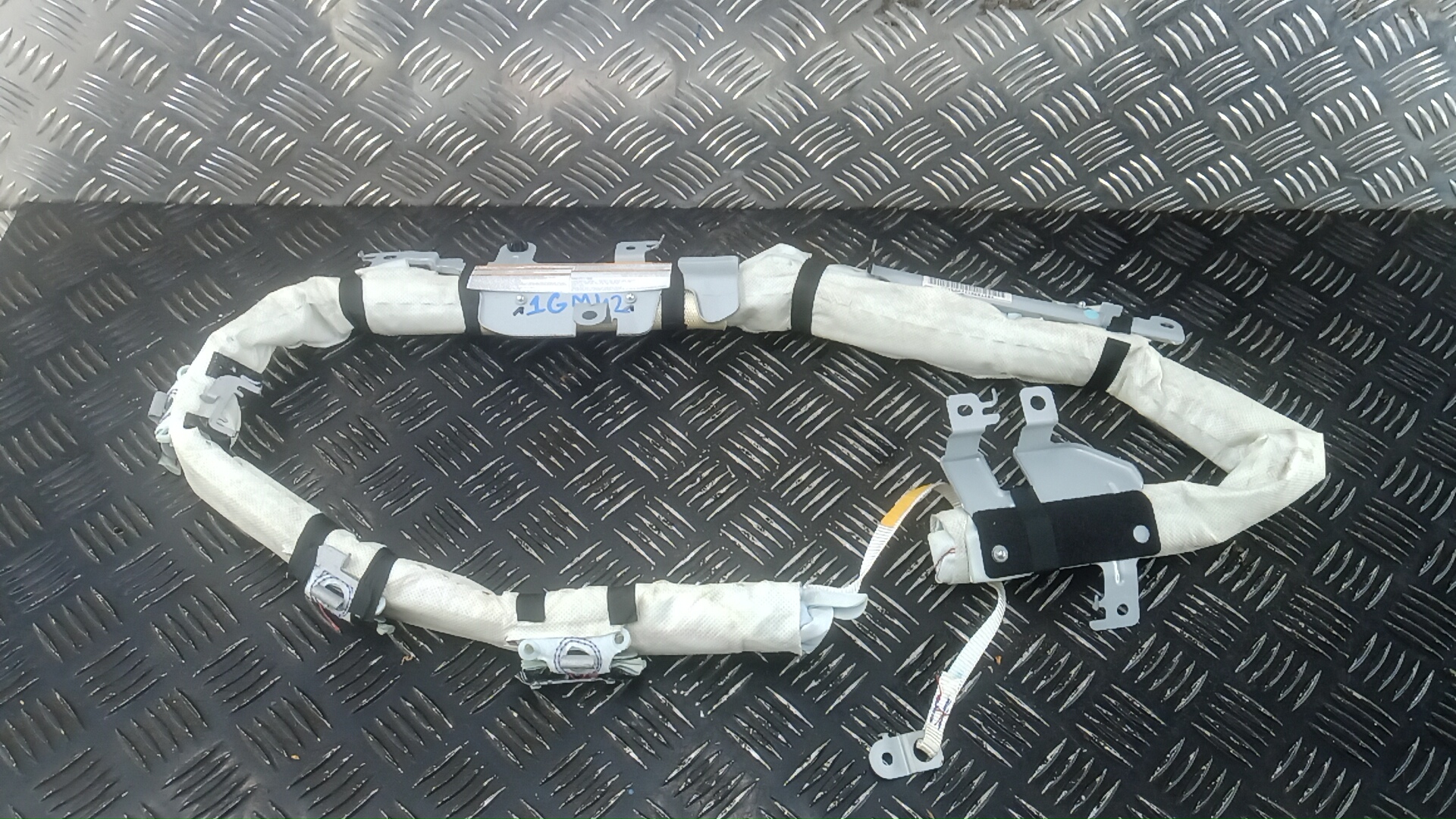 Подушка безопасности боковая (шторка)