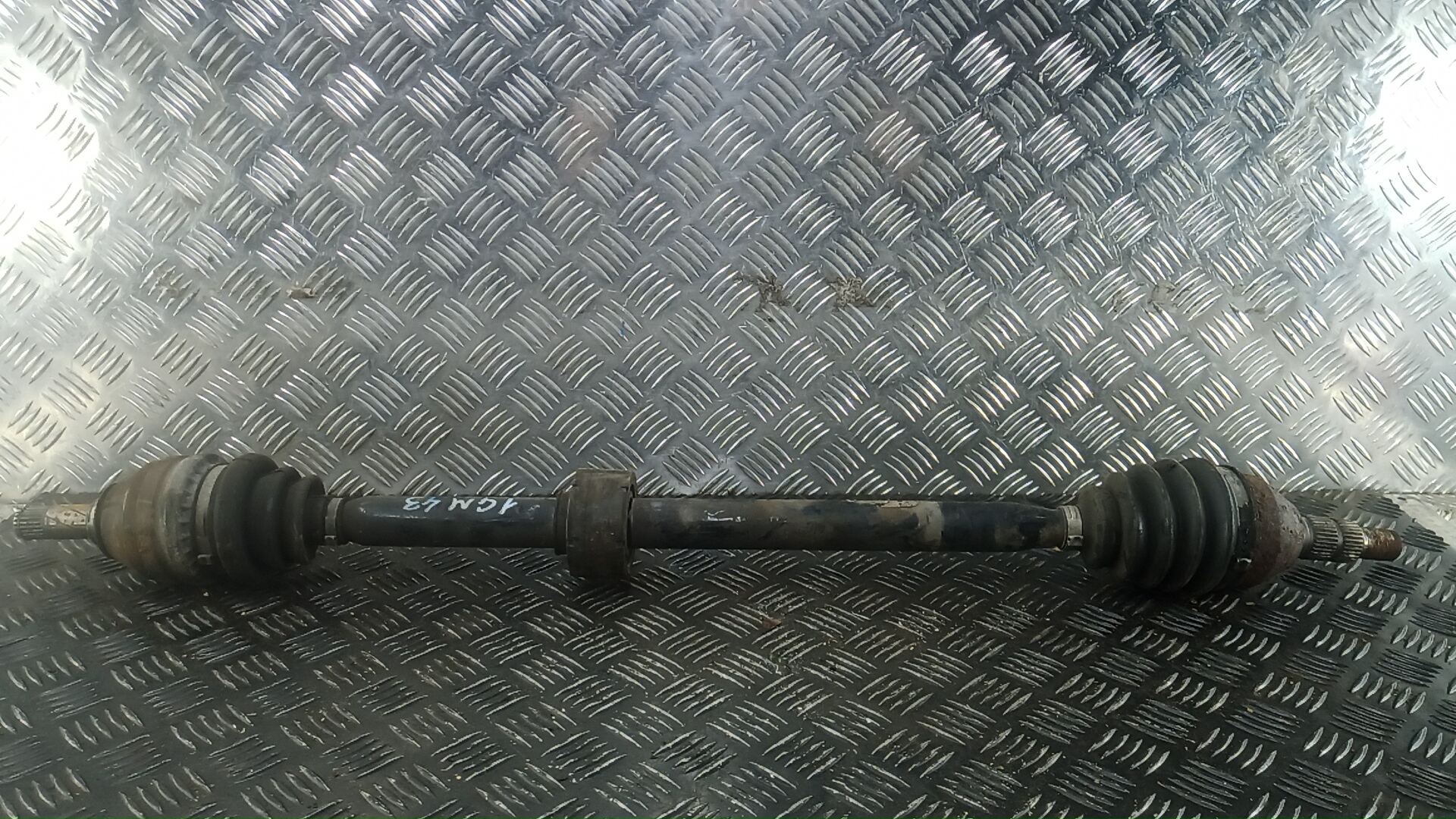 Полуось передняя правая