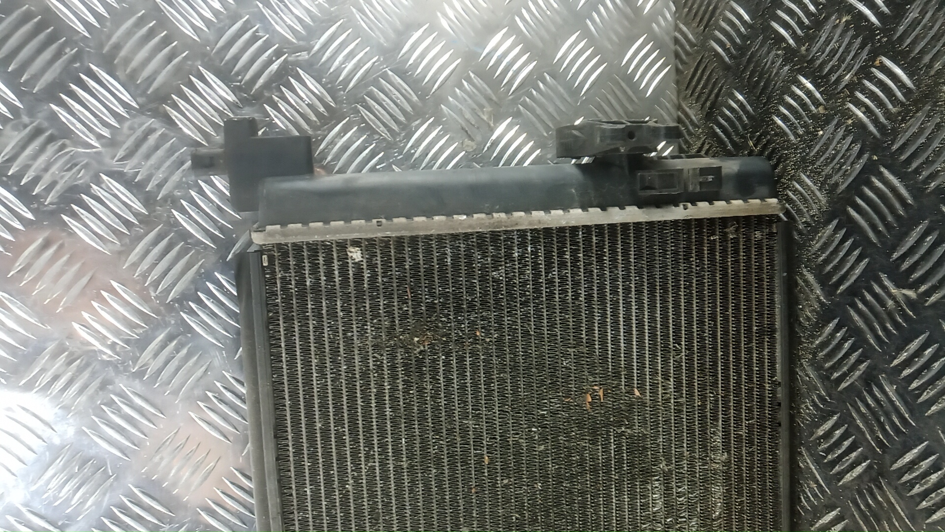 Радиатор охлаждения двигателя основной
