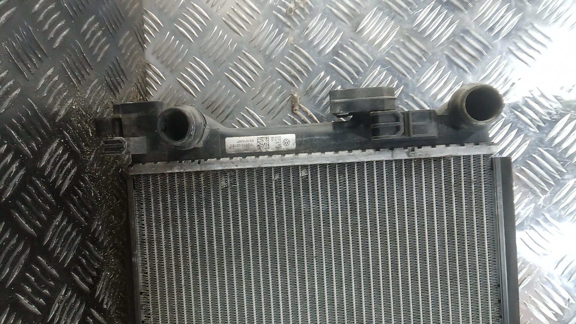 Радиатор охлаждения двигателя основной