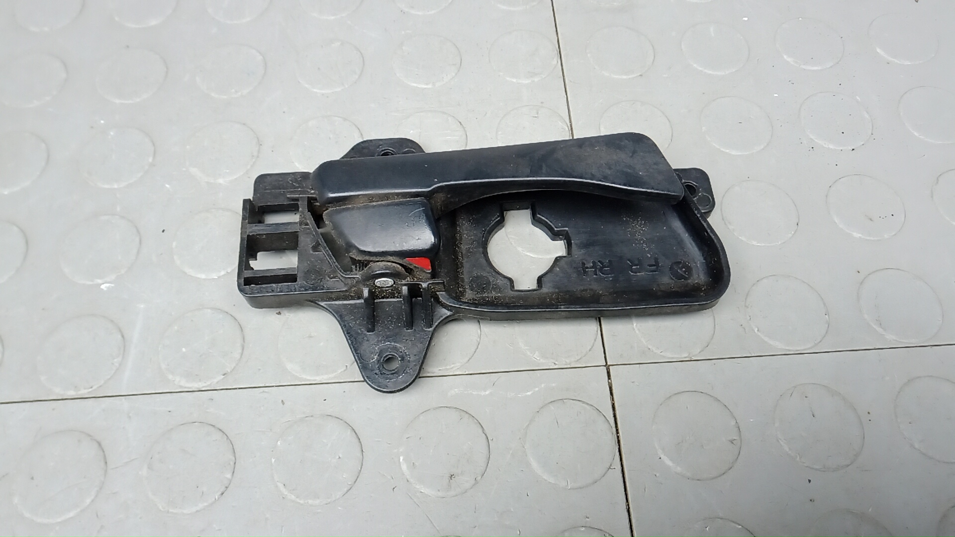 Ручка двери передней внутренняя правая