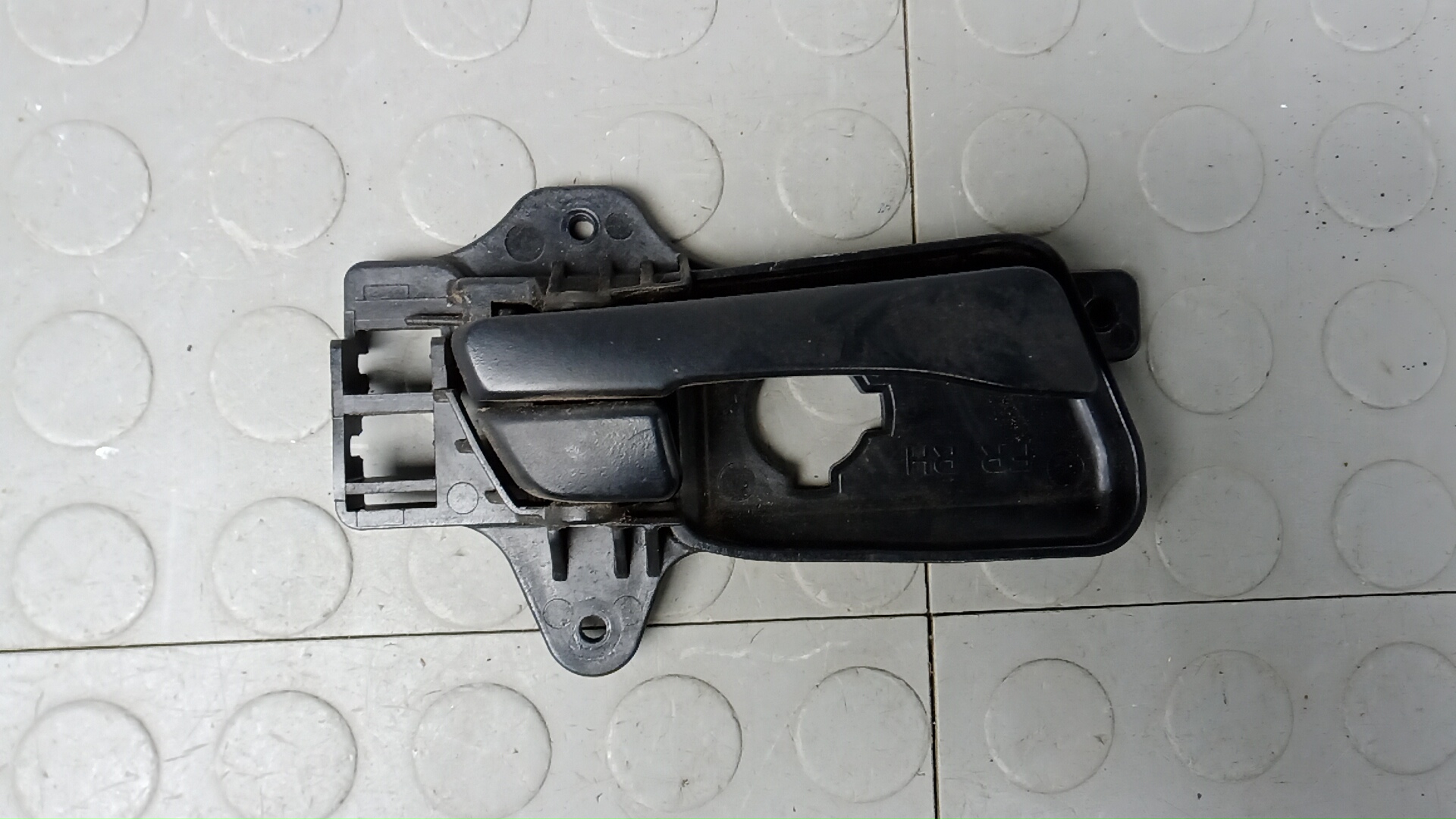 Ручка двери передней внутренняя правая