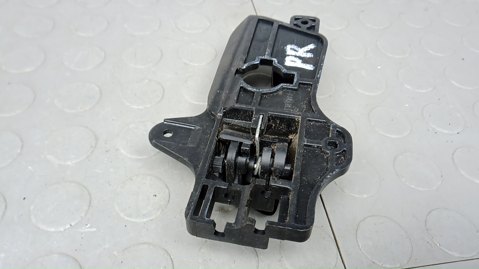 Ручка двери передней внутренняя правая